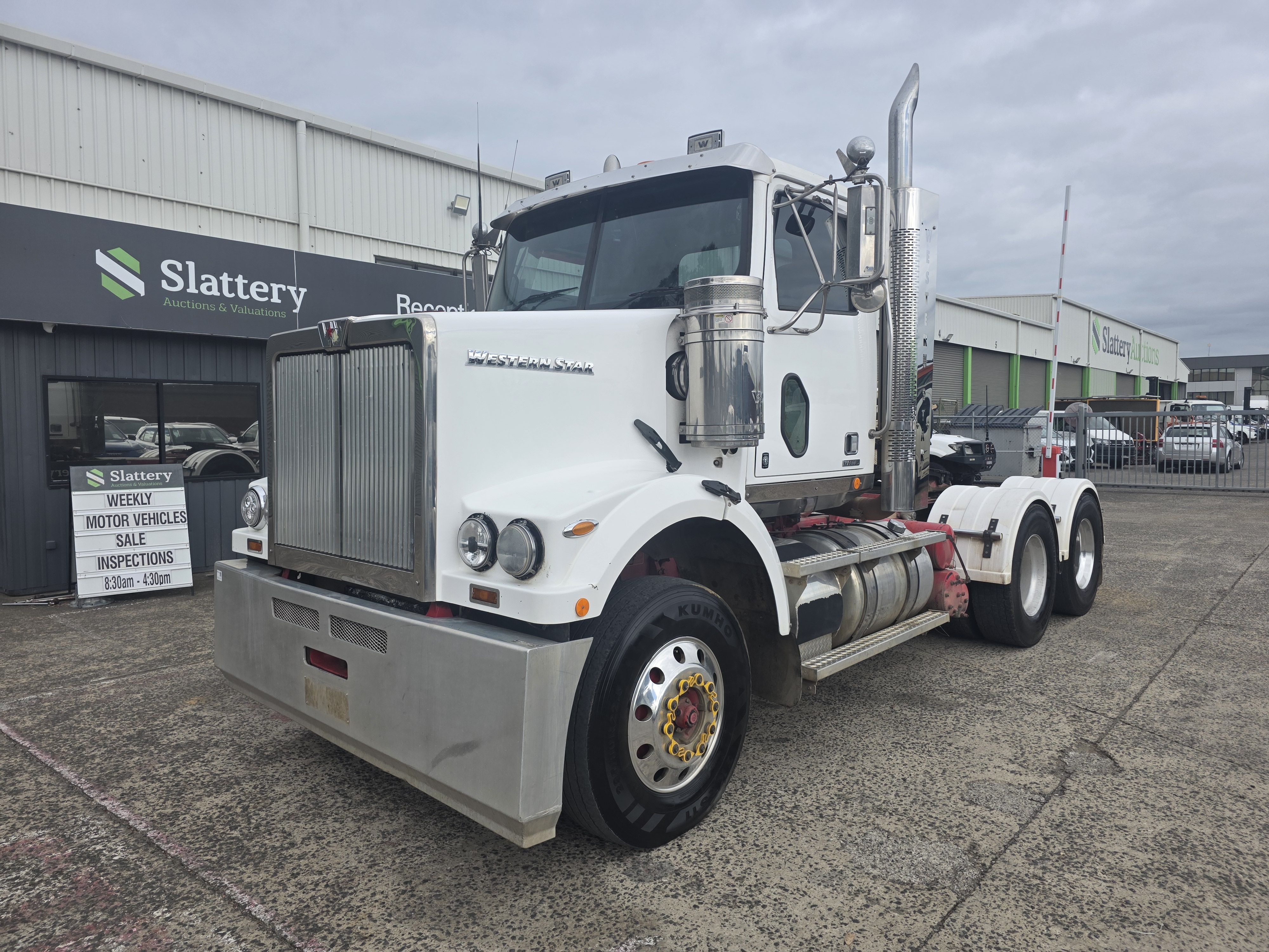 8 · 2022 Scania R580   6x4 Prime Mover (Auto) (92T GCM)