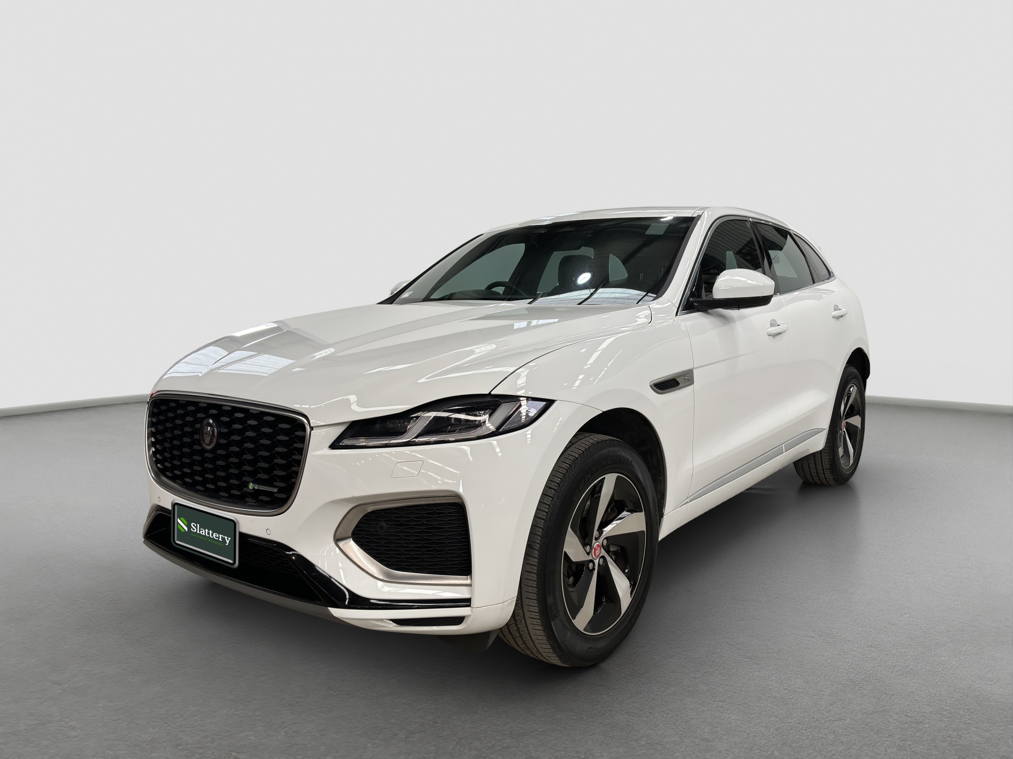 3 · 2022 Jaguar F-PACE P250 R-Dynamic S (Petrol) (Auto) *Milperra*
