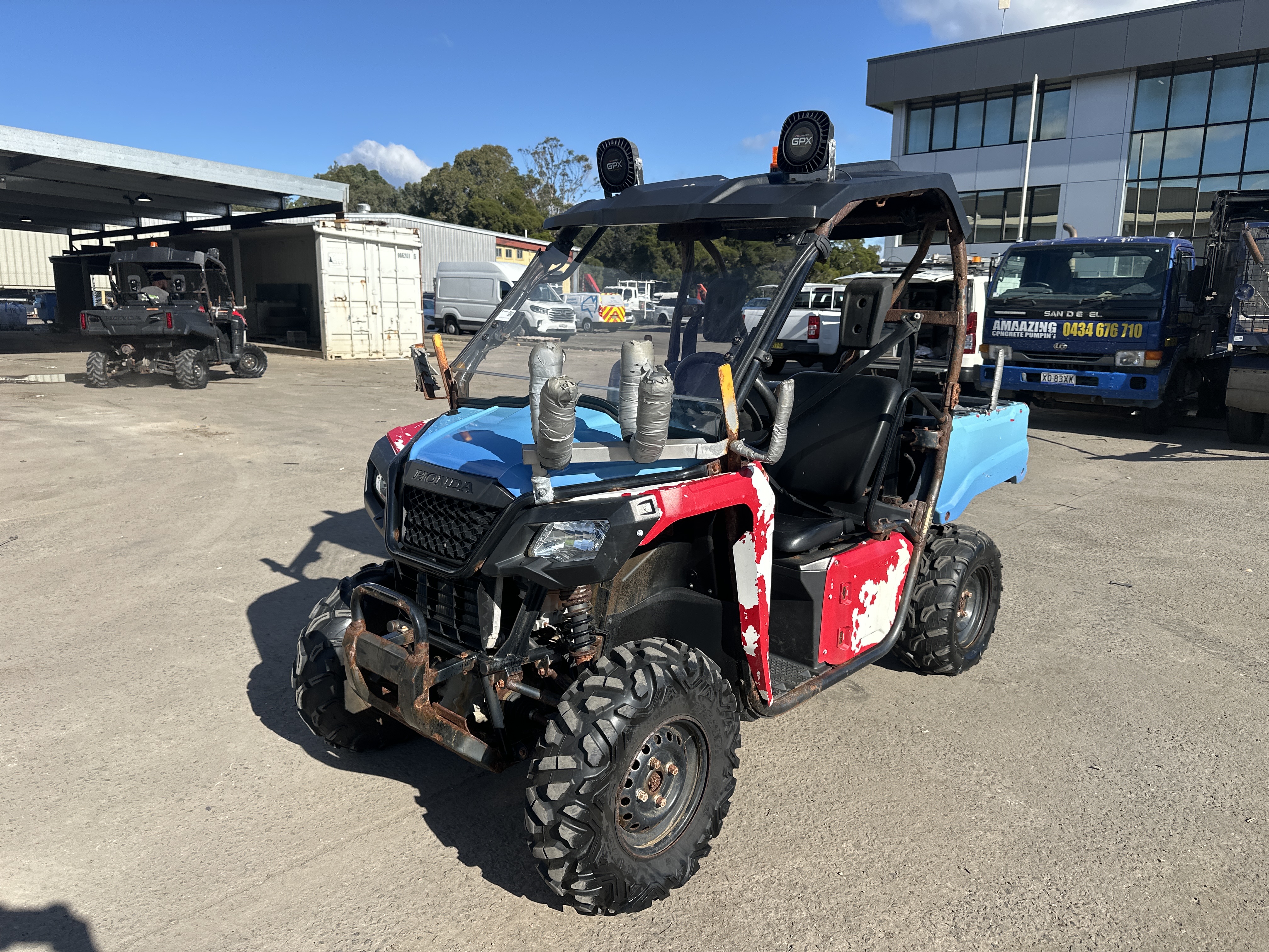 2023 Honda SXS520M