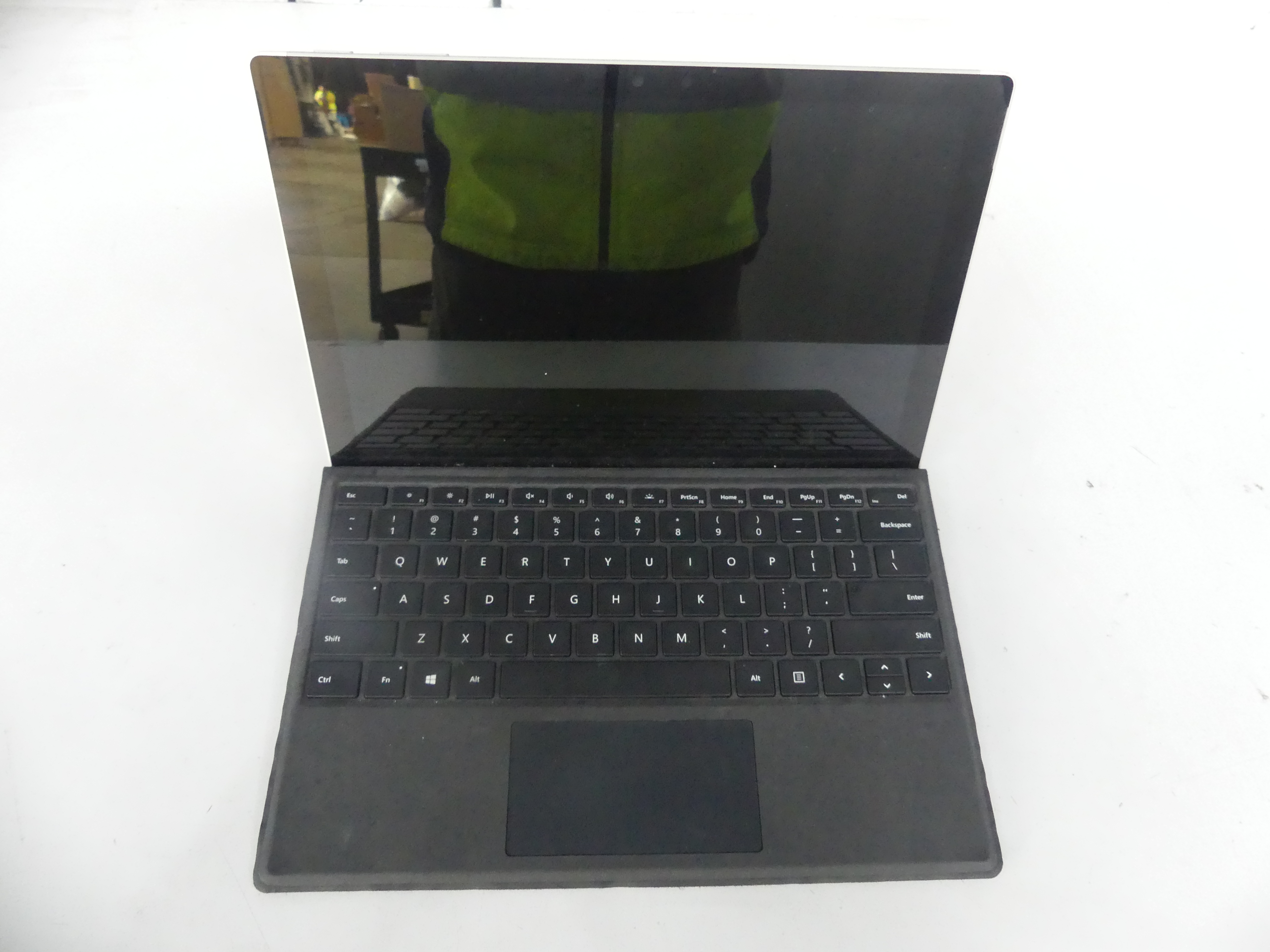 Microsoft Surface Pro 7 ( 1960 )  12.3 Inch Tablet With Detachable Keyboard
