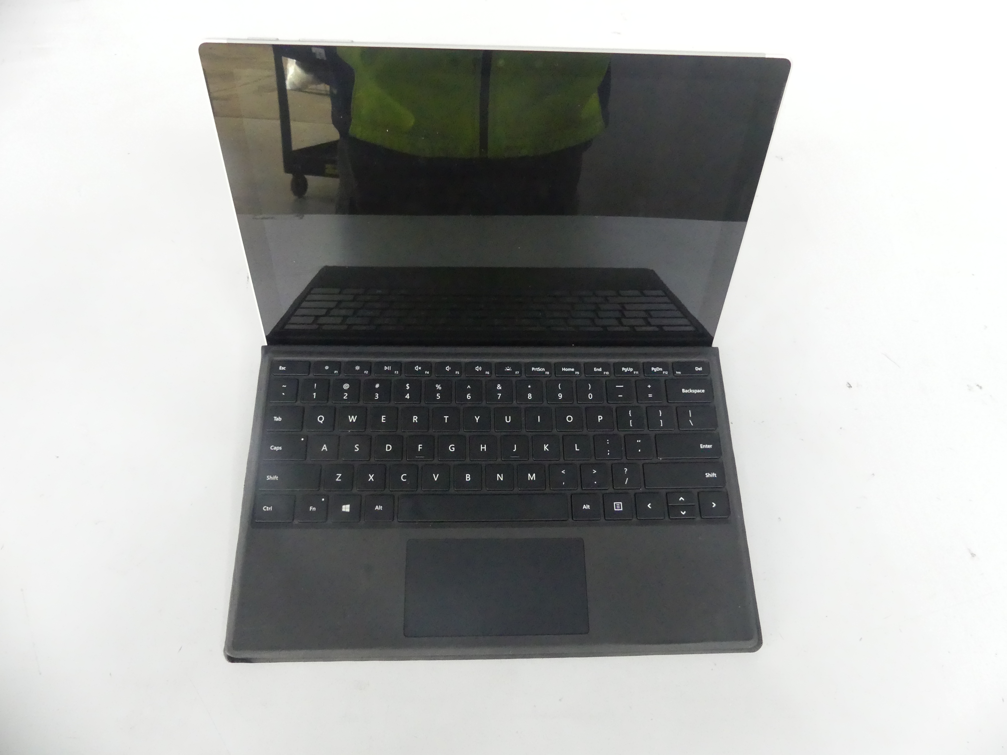Microsoft Surface Pro 7 ( 1960 )  12.3 Inch Tablet With Detachable Keyboard