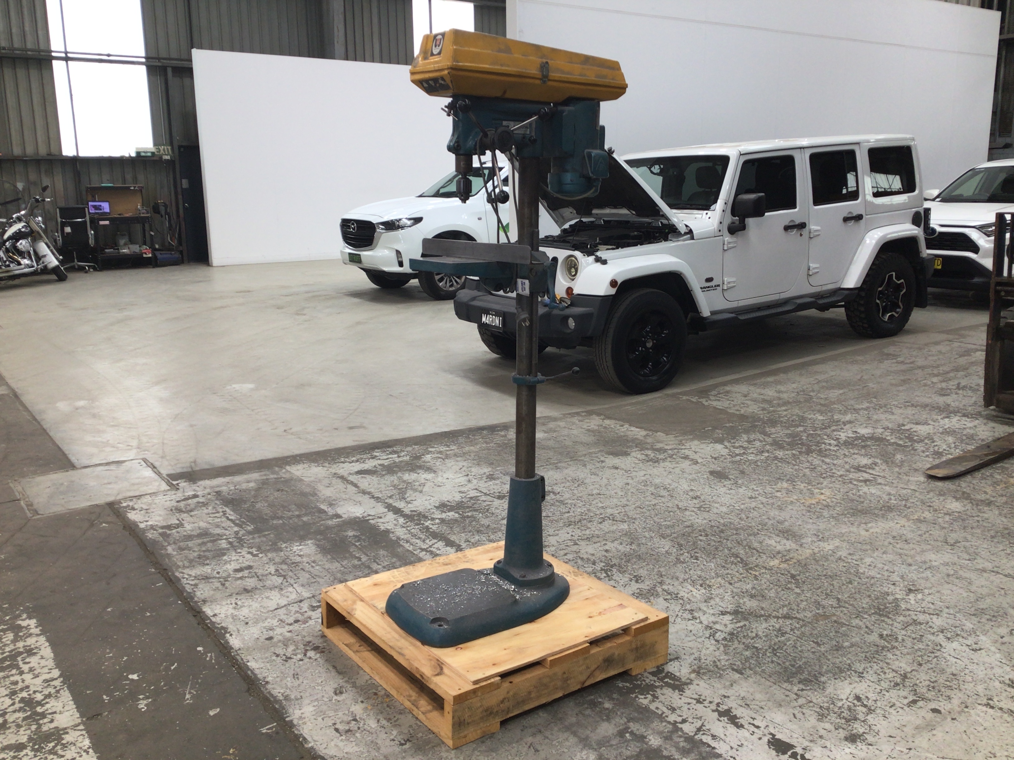 Brobo Waldown 8SN Upright Drill