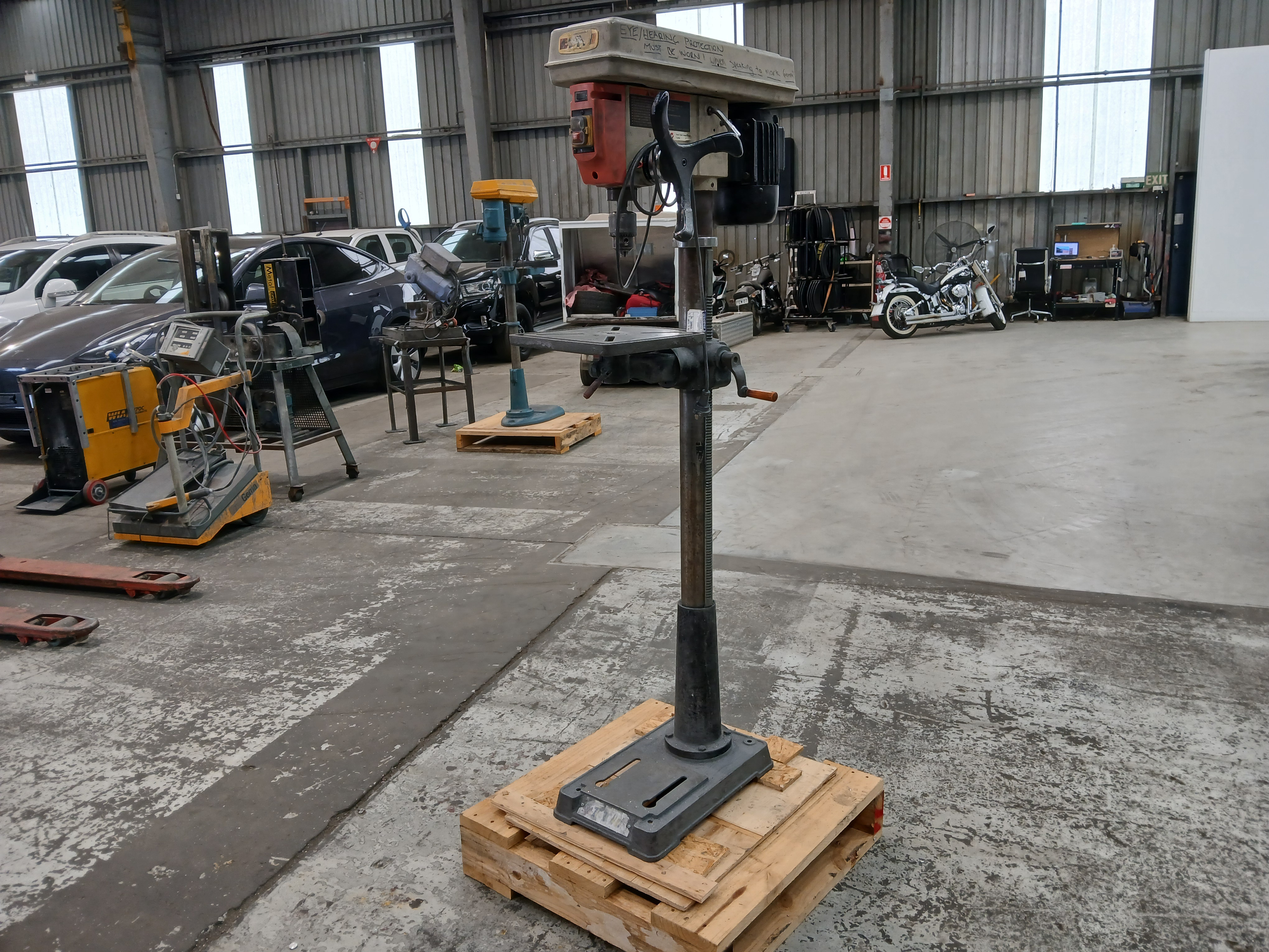 TTI Upright Drill