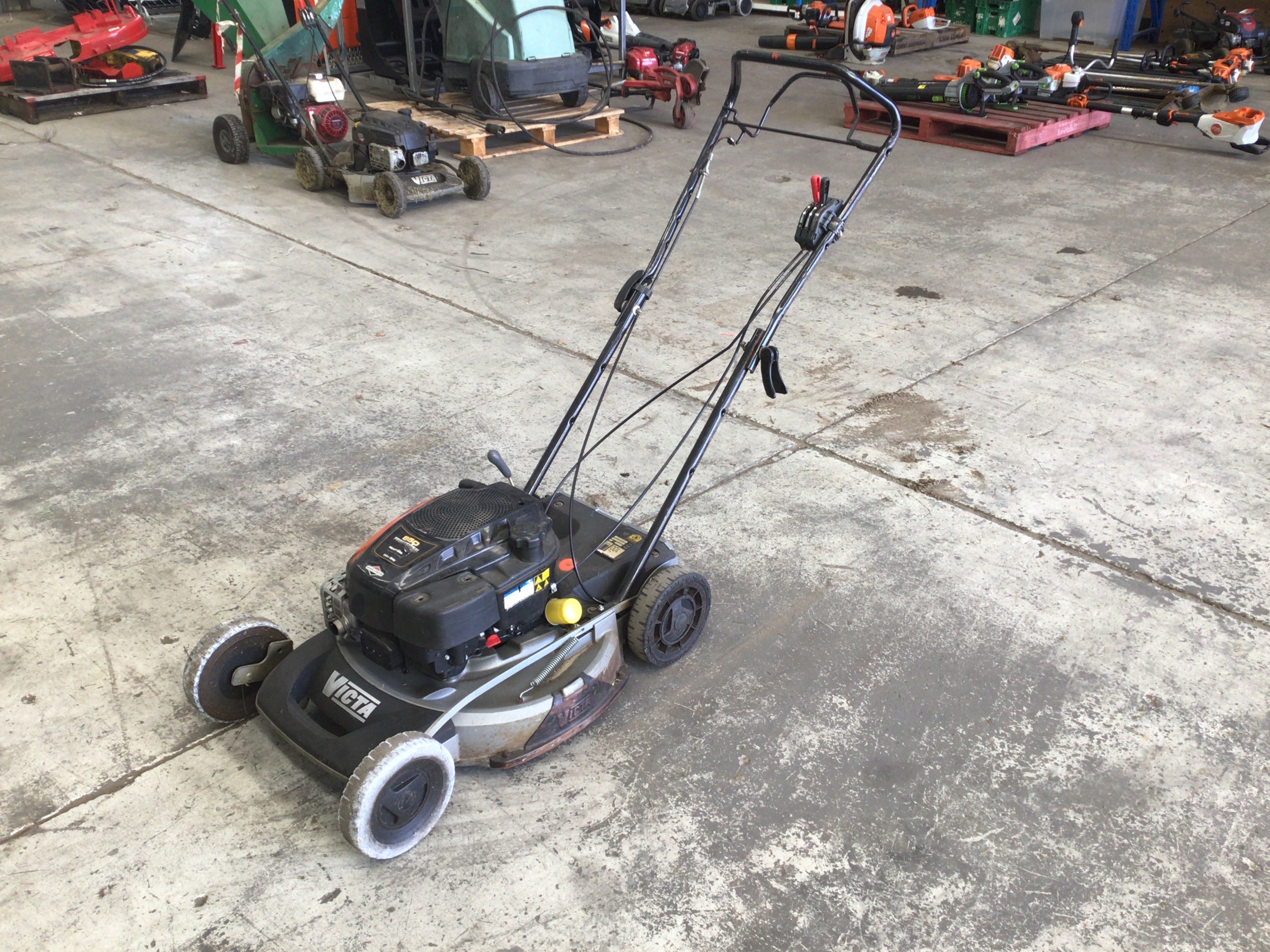 Victa Mulcher Self-Propelled
