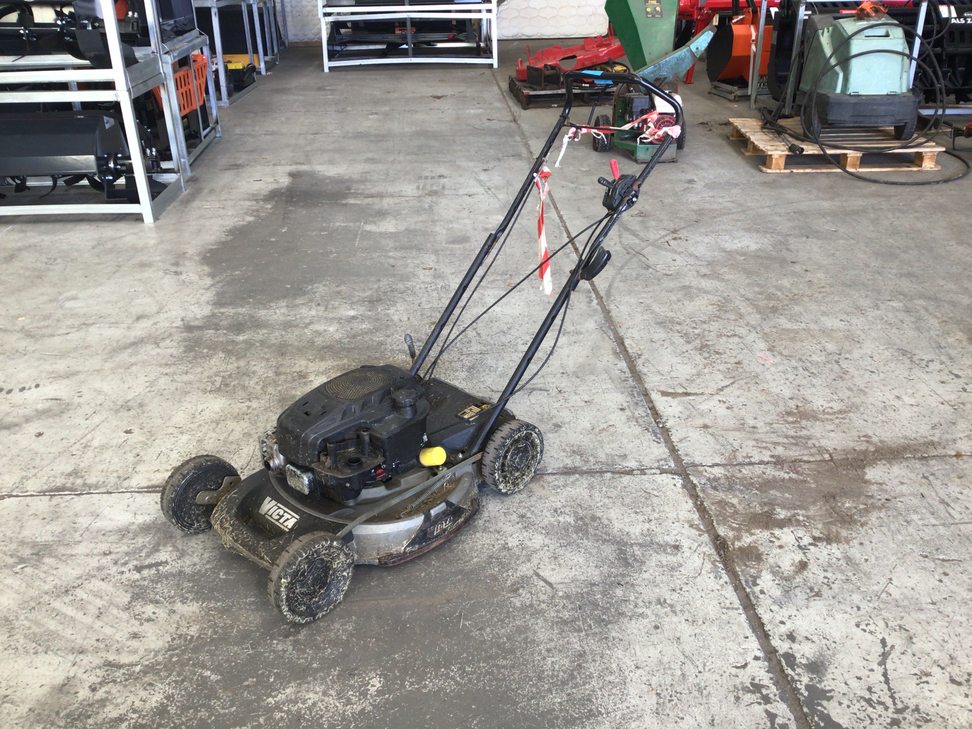Victa Mulcher Self-Propelled