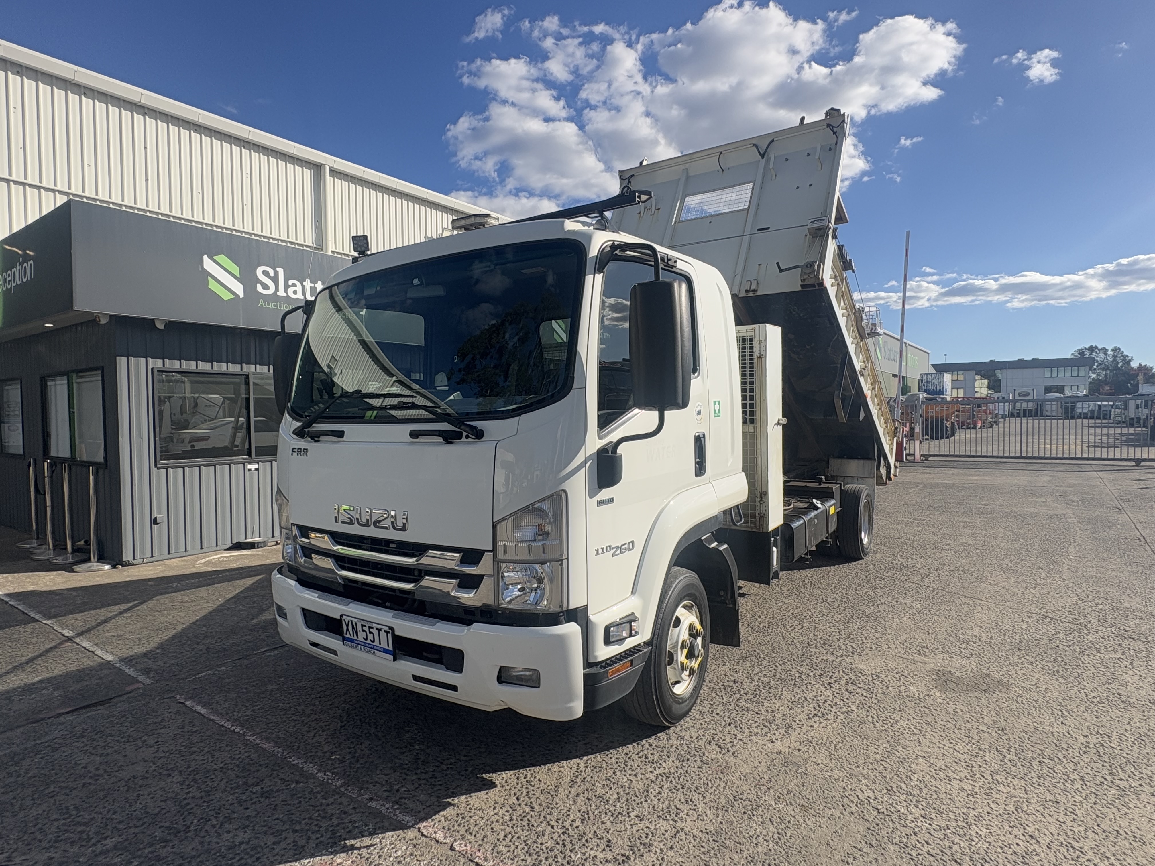 2020 Isuzu FRR 110 260 4x2 Tipper (Auto) (Ex Lease)