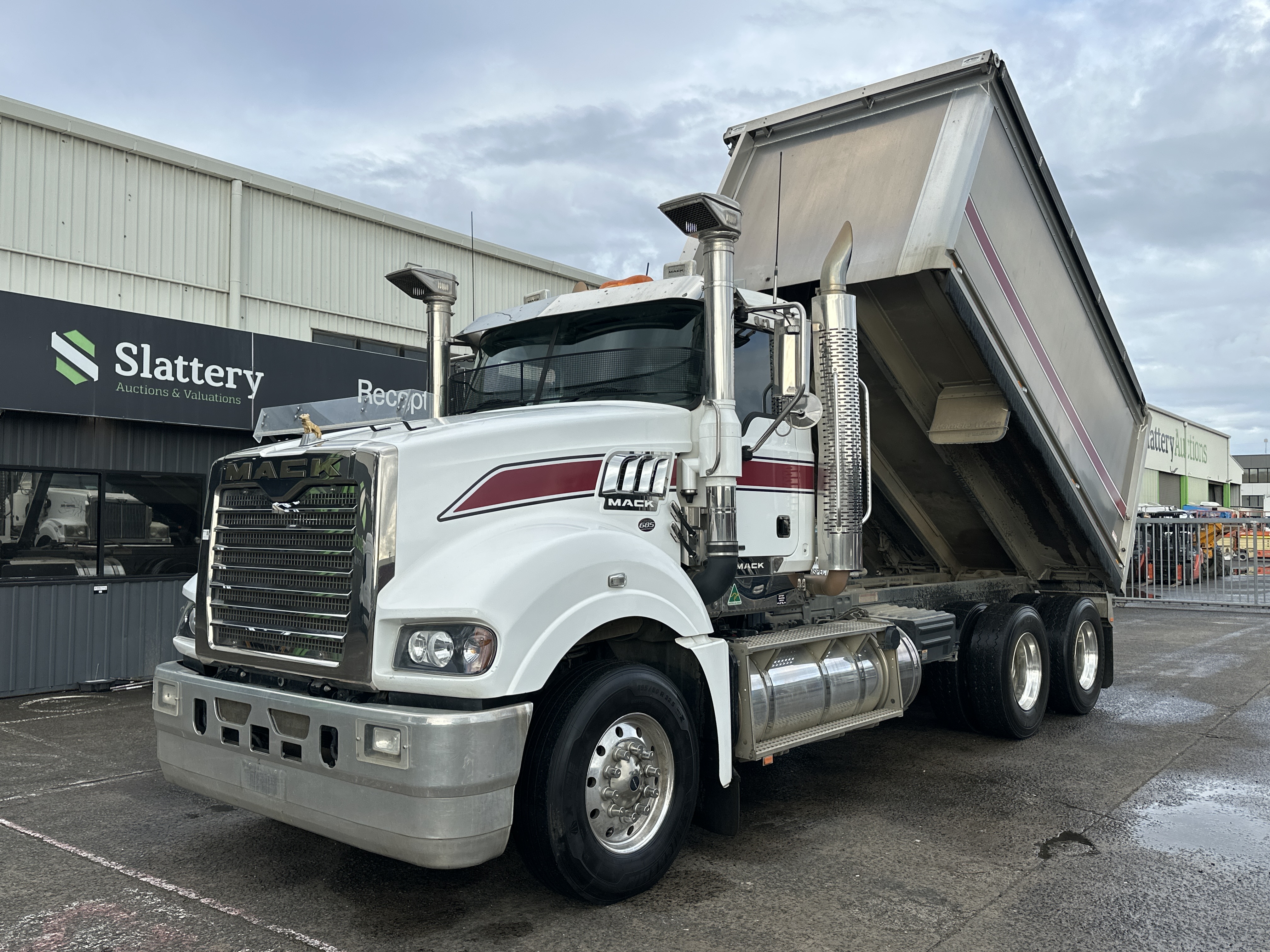 1 · 2023 Mack Superliner   6x4 Tipper (Auto) (27.6T GVM)