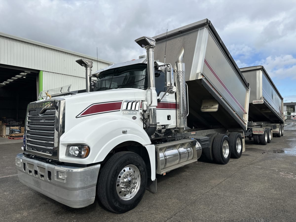 3 · 2023 Mack Superliner   6x4 Tipper w/2024 Maxitrans Quad Dog Tipper