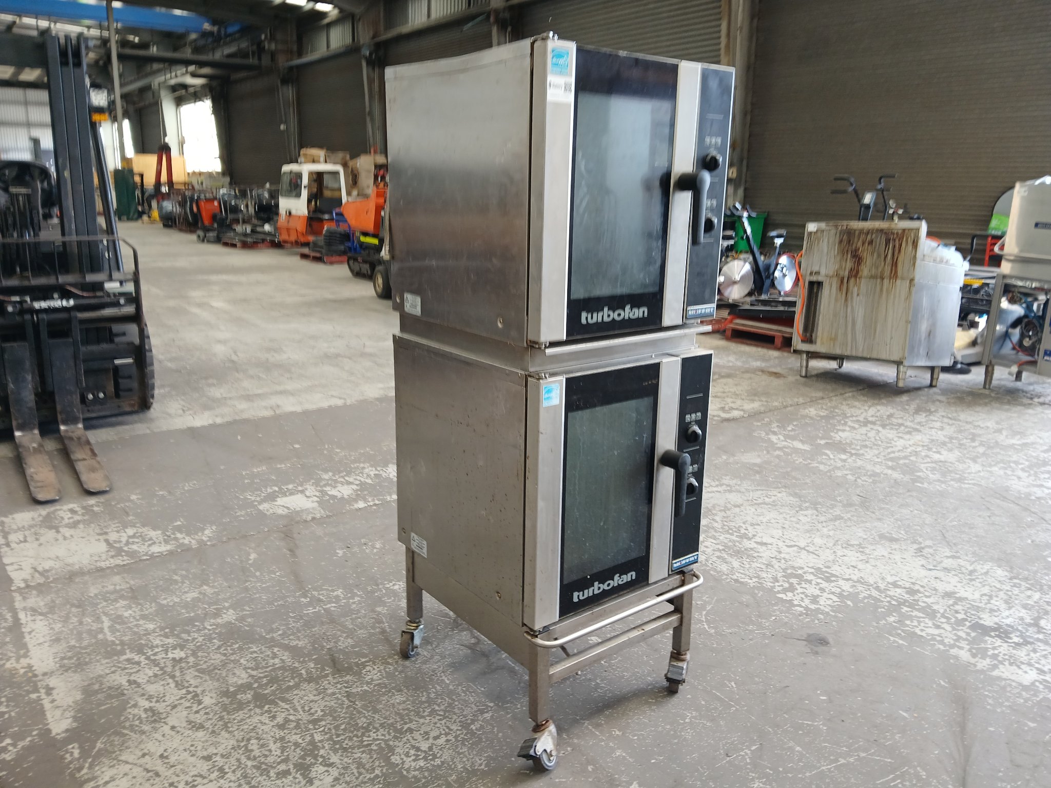 2× Moffat TurboFan Oven