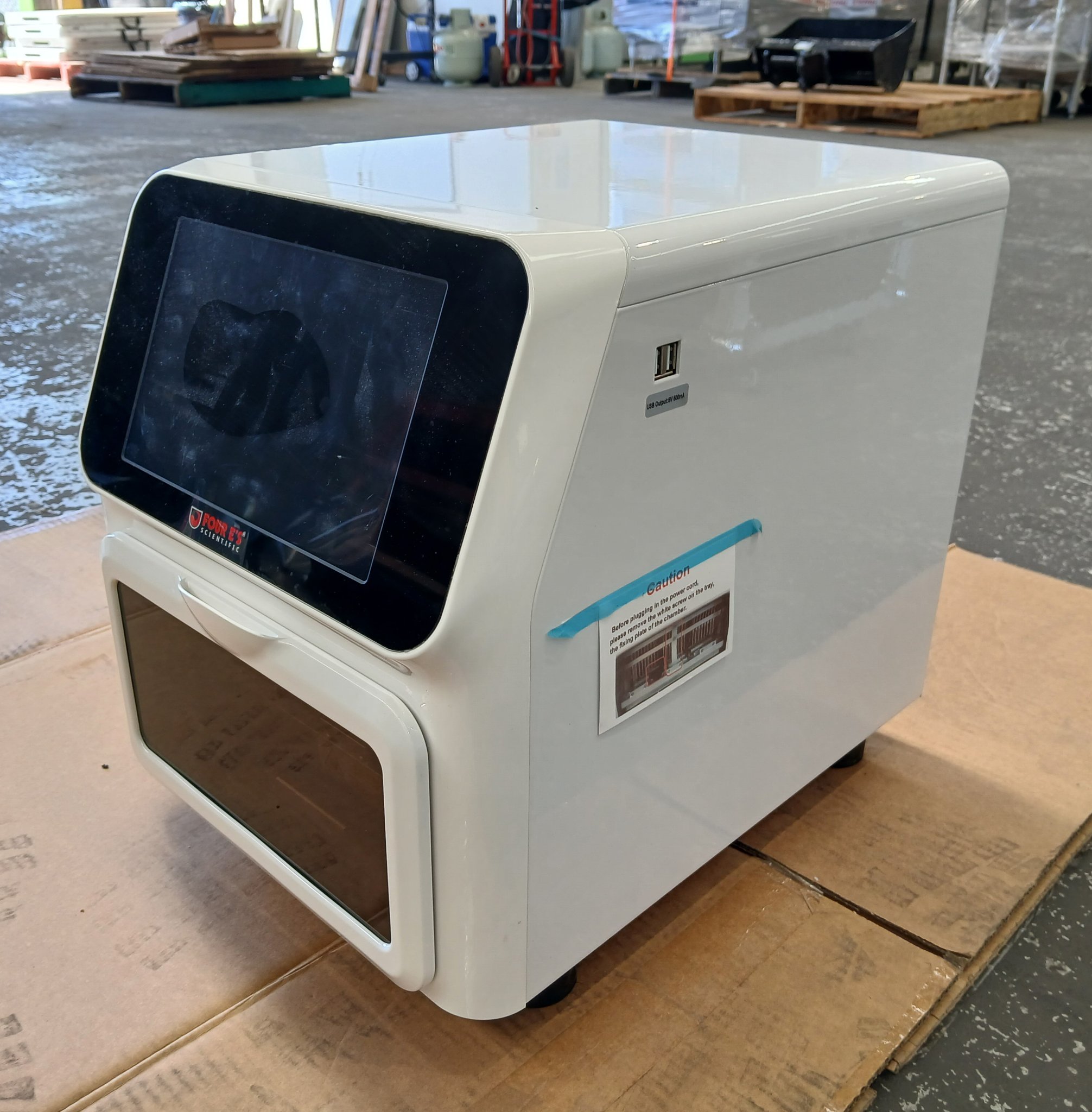 Four E's Multi Ex 096P Automated Nucleic Acid Extractor
