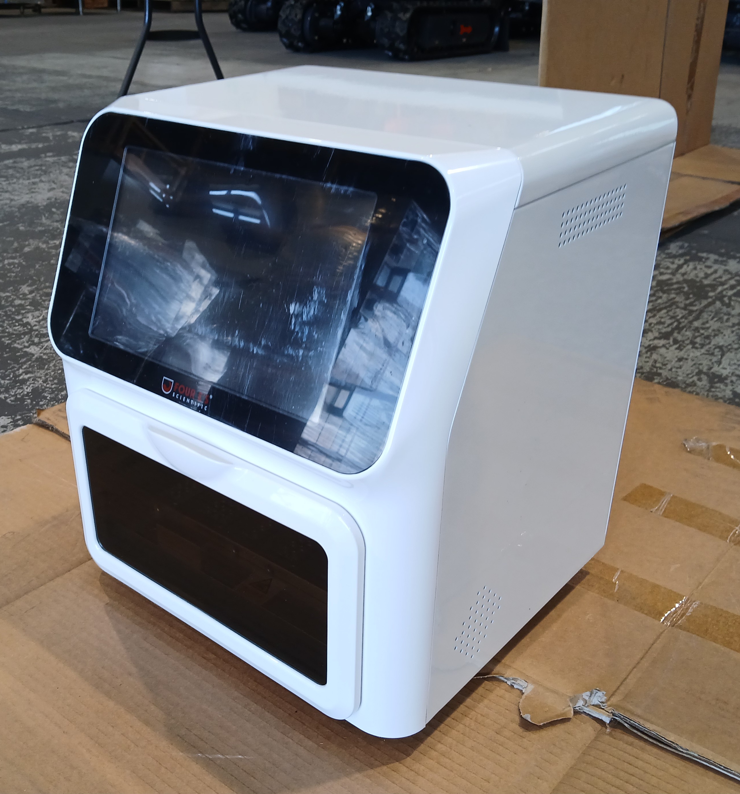 Four E's Multi Ex 032 Automated Nucleic Acids Extractor