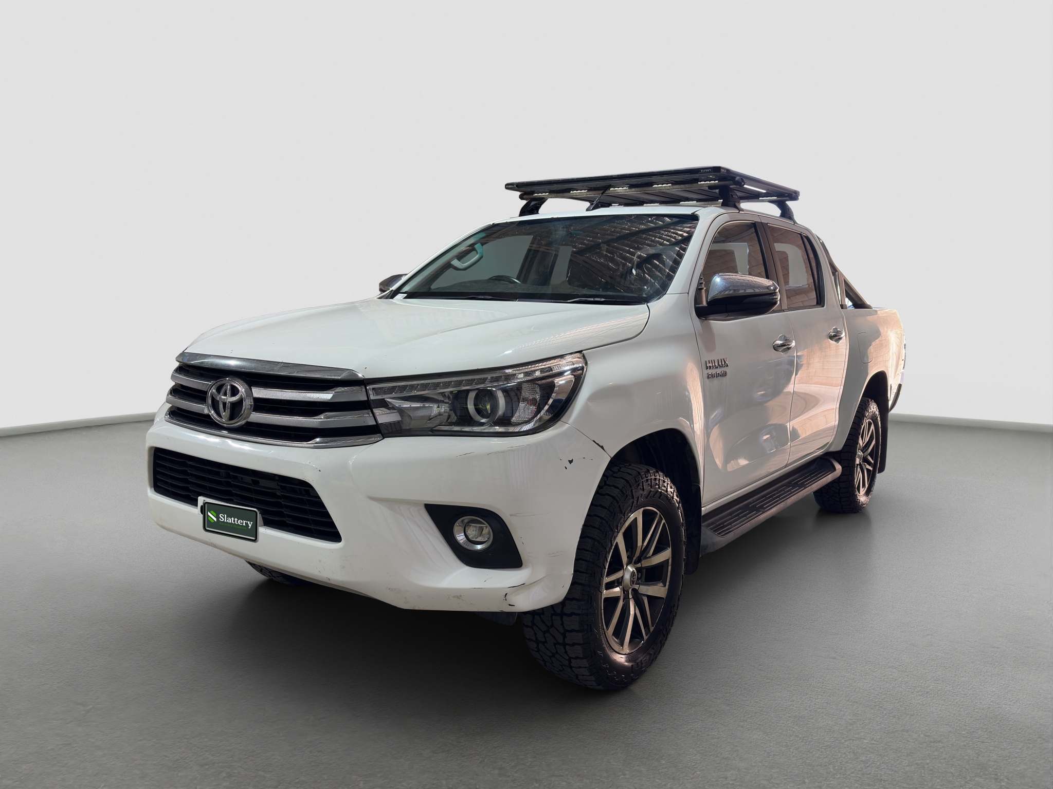 2018 Toyota Hilux SR5 Diesel (Manual)