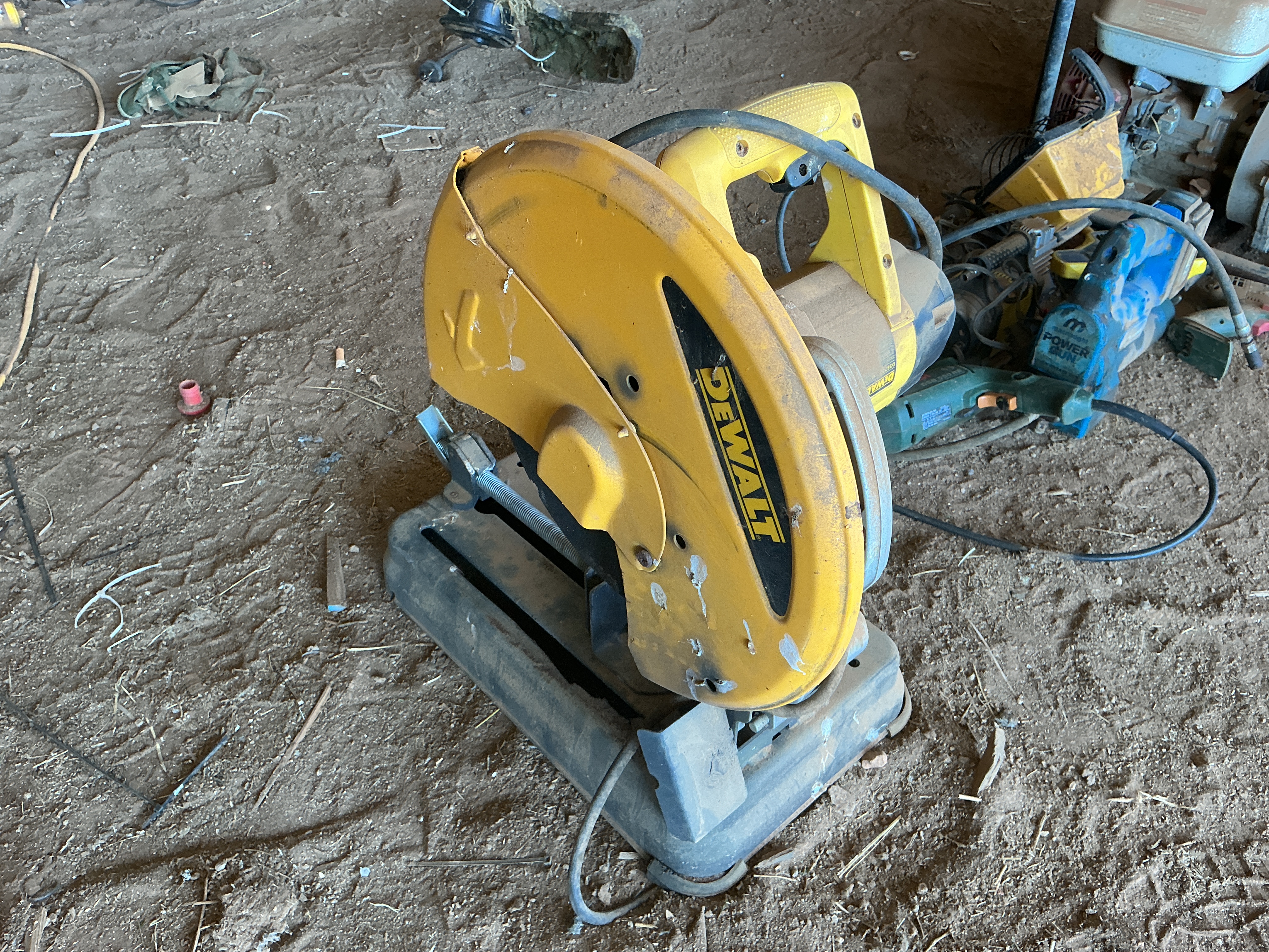 Dewalt Corded Metal Drop Saw
