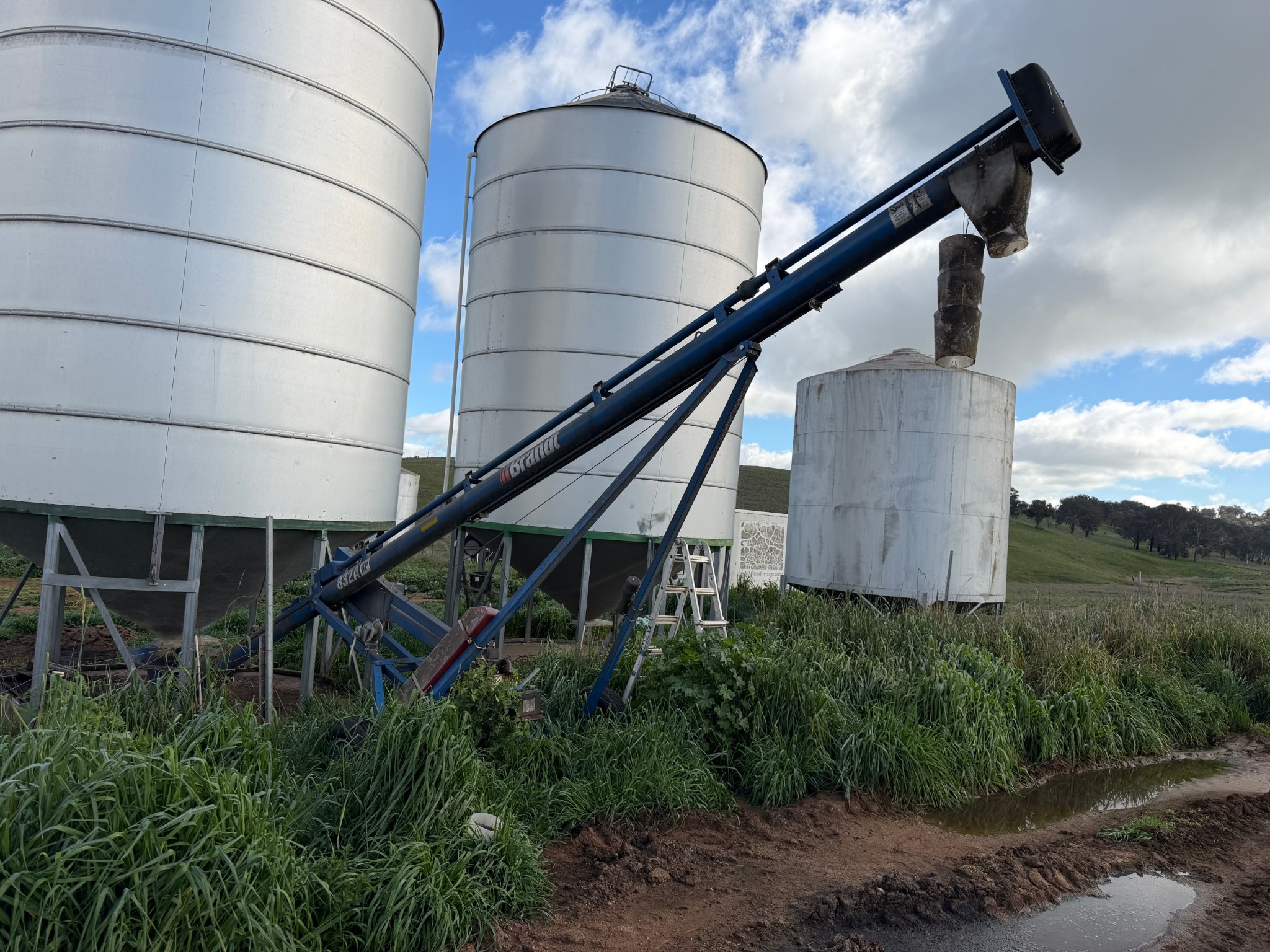 Brandt 832A HP Grain Auger