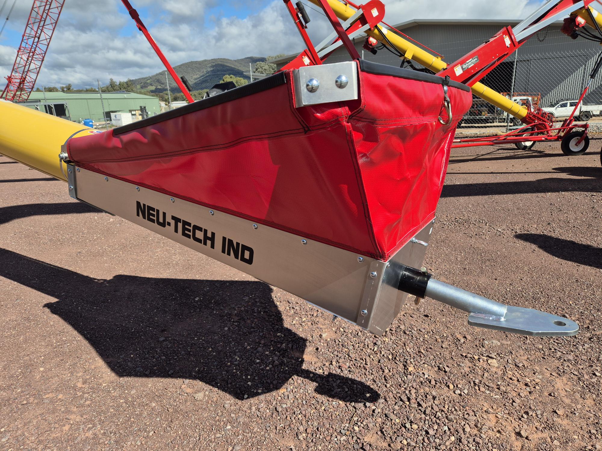 Neu-Tech 8-10" Hopper | Donated By Advantec