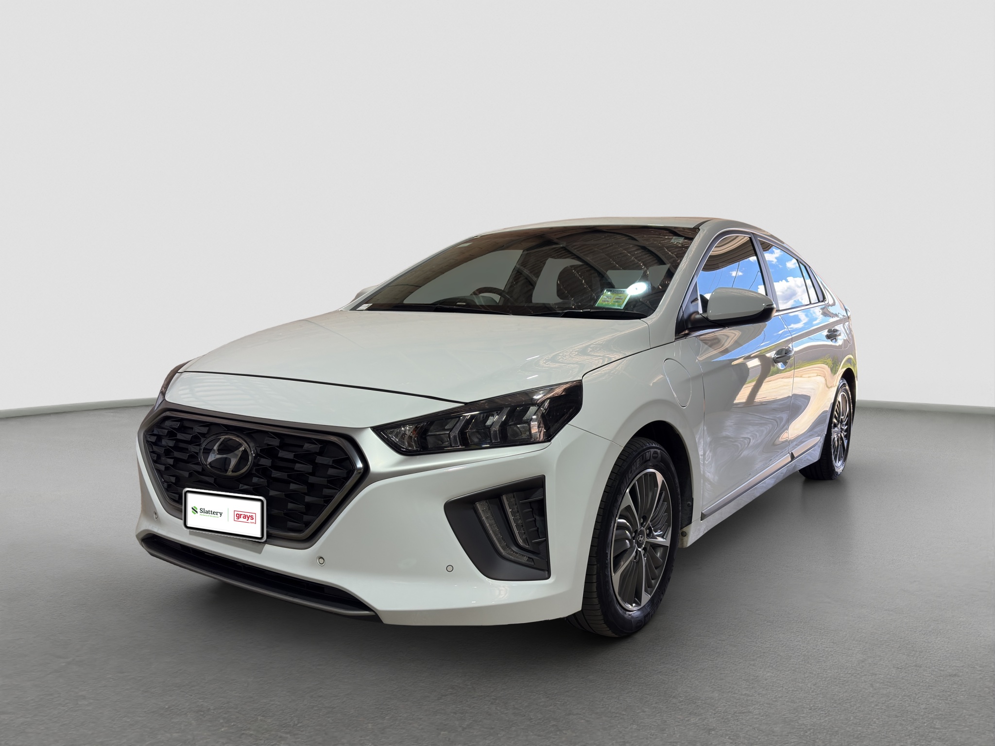 2022 Hyundai IONIQ Premium Hybrid-Petrol (PHEV) (Ex Lease)