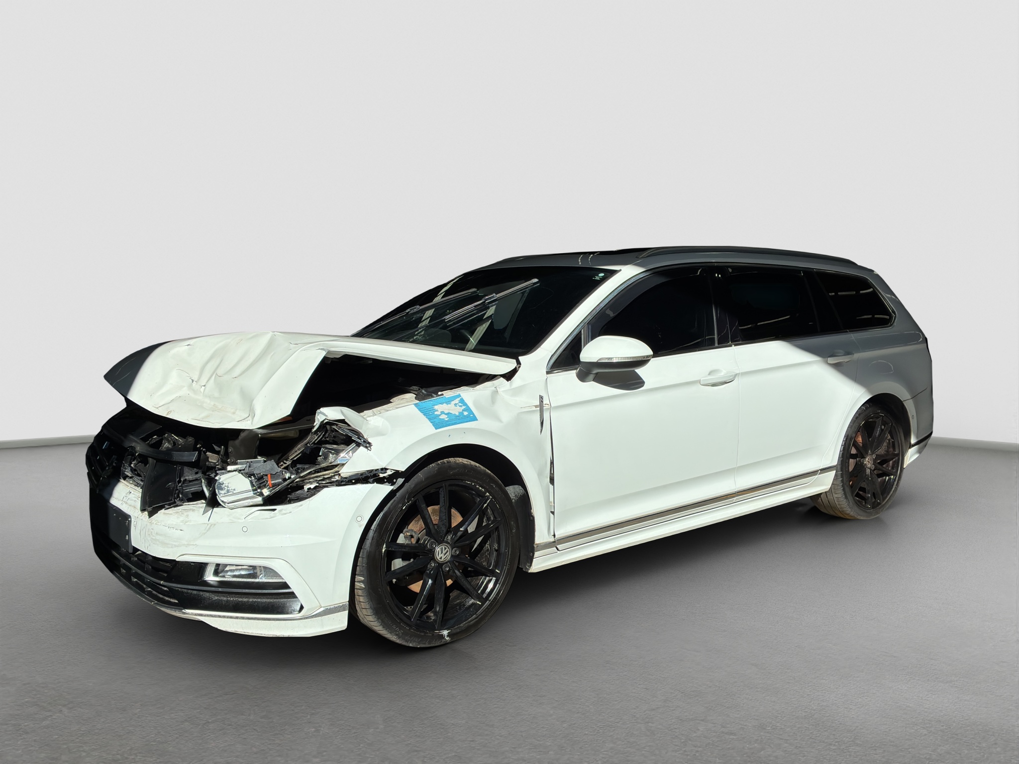 2017 Volkswagen Passat Highline (Diesel) (Auto) *WOVR VEHICLE - Statutory Write-Off*