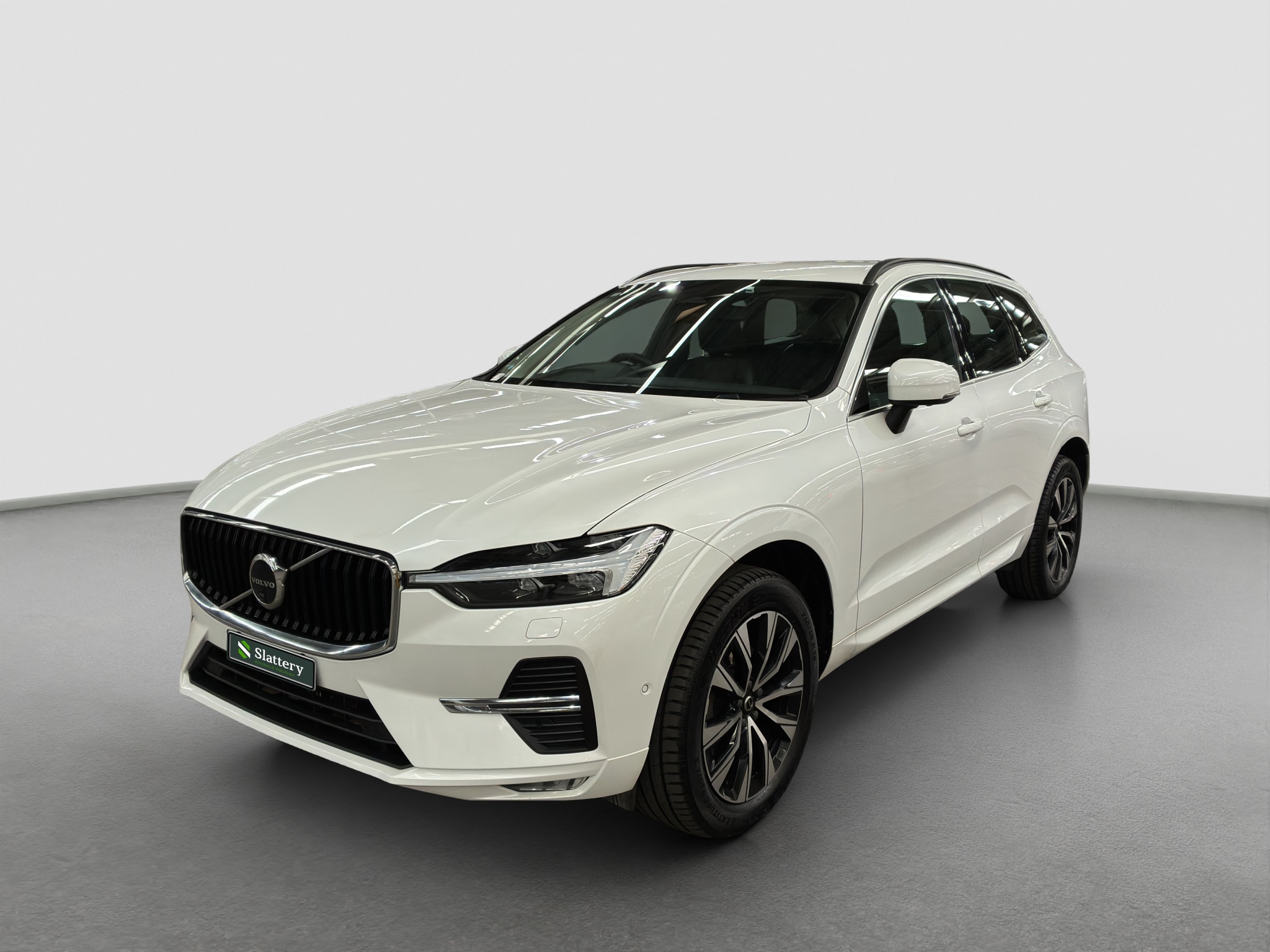 2022 Volvo XC60 Plus B5 (Mild-Hybrid-Petrol) (Auto) (Ex Lease)