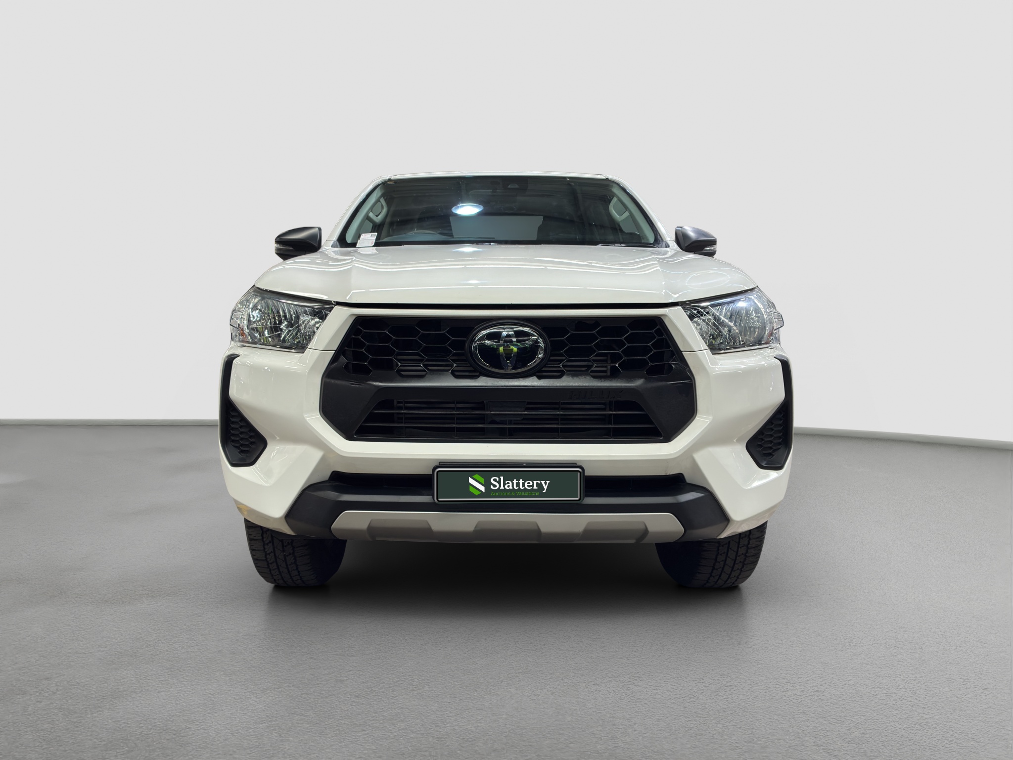 2024 Toyota Hilux SR 4x4 Dual Cab Utility (Diesel) (Manual)