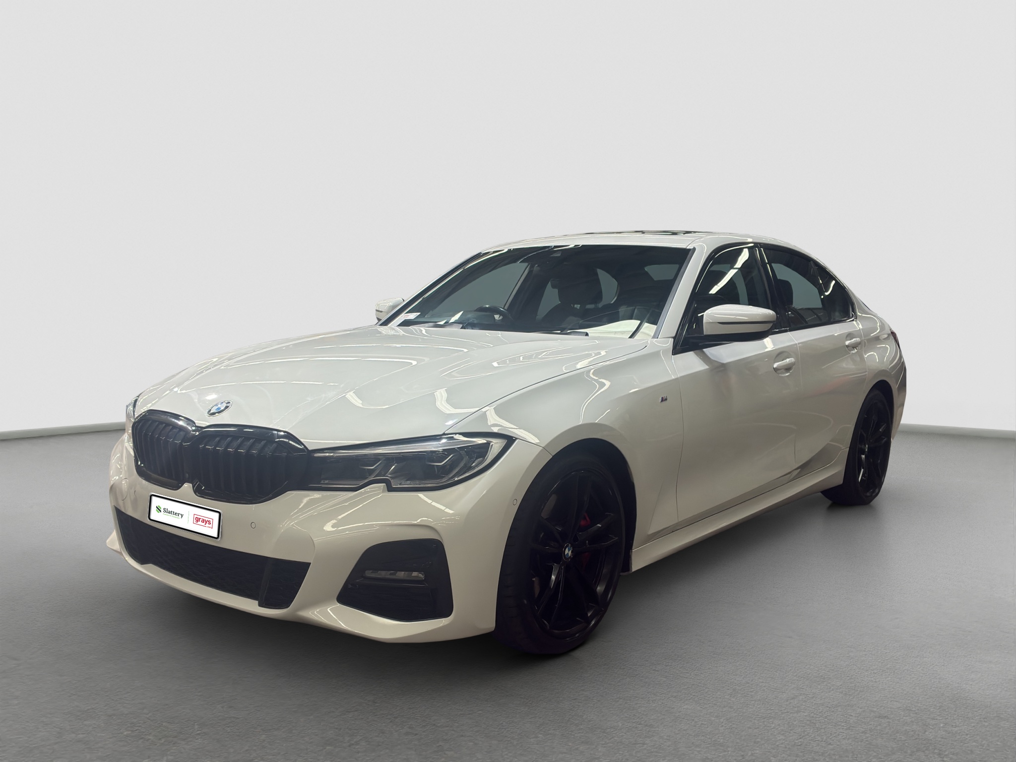 2022 BMW 3 Series 330i Luxury Line (Auto) (Petrol) (Ex Corporate)