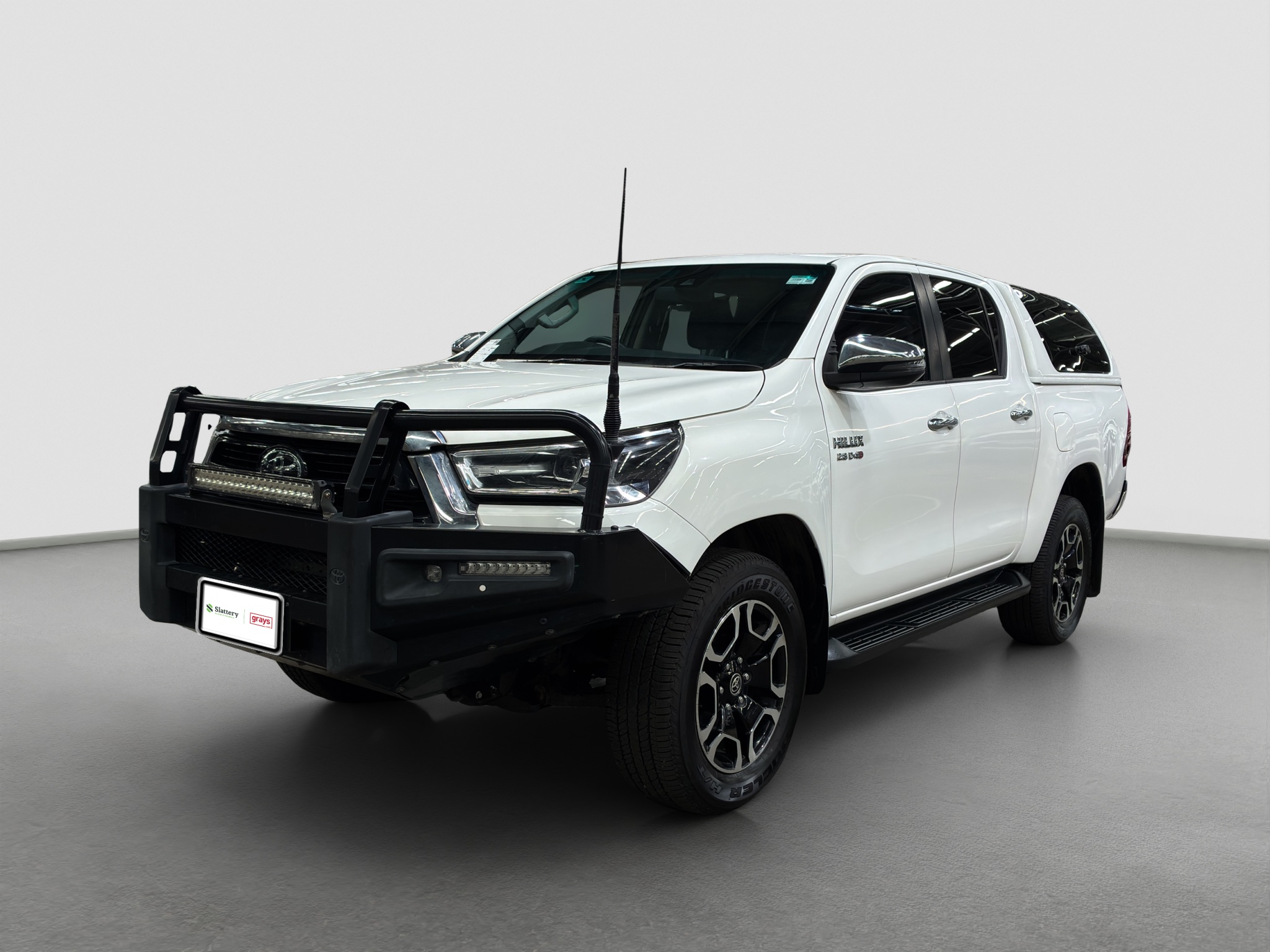2021 Toyota Hilux SR5 4WD Dual Cab Utility (T/Diesel) (Auto) (Ex Lease)