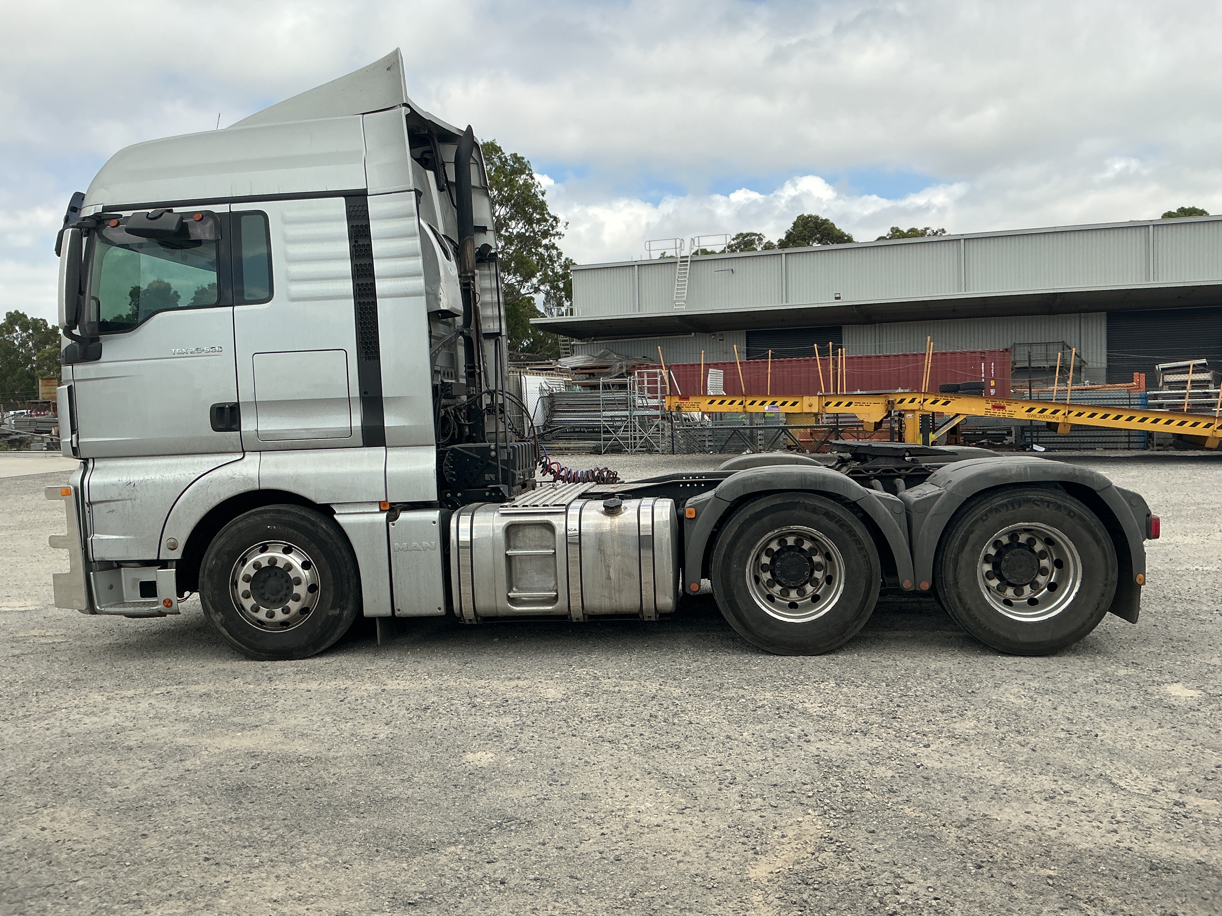 13 · 2018 MAN TGX 26.560 6x4 Prime Mover
