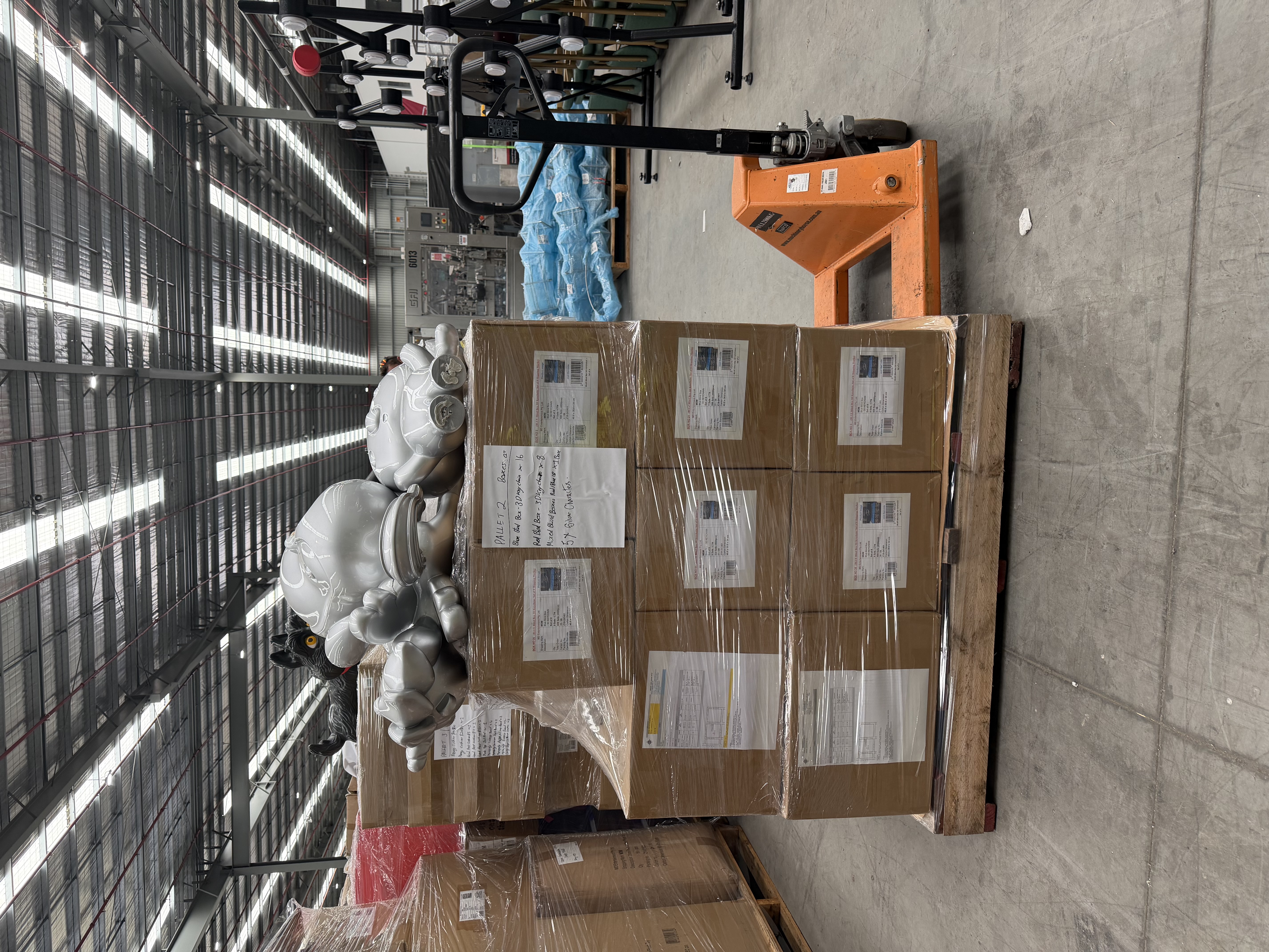 7 · 1x Pallet of Blind Boxes & Silver Characters