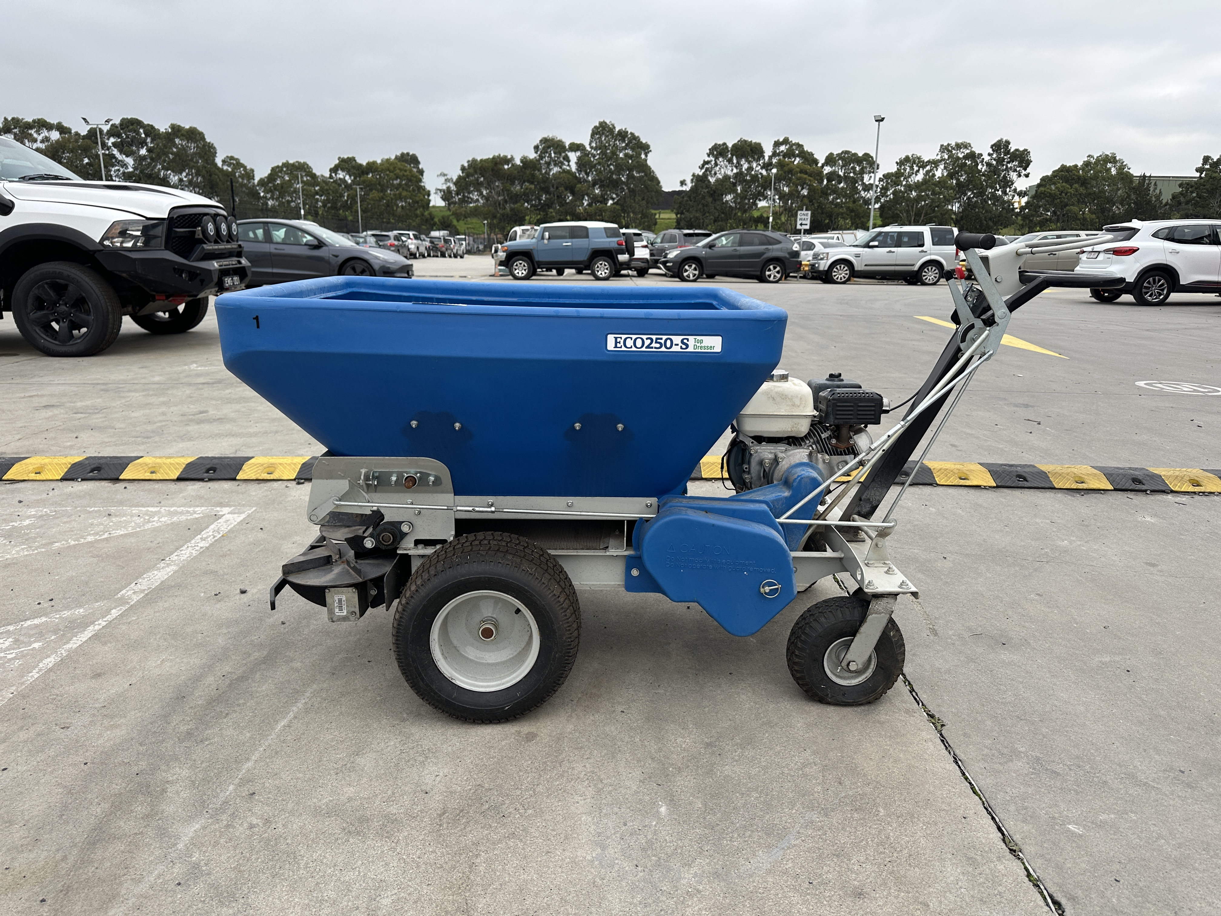 Eco Lawn ECO250-S Top Dressing Spreader (Council asset)