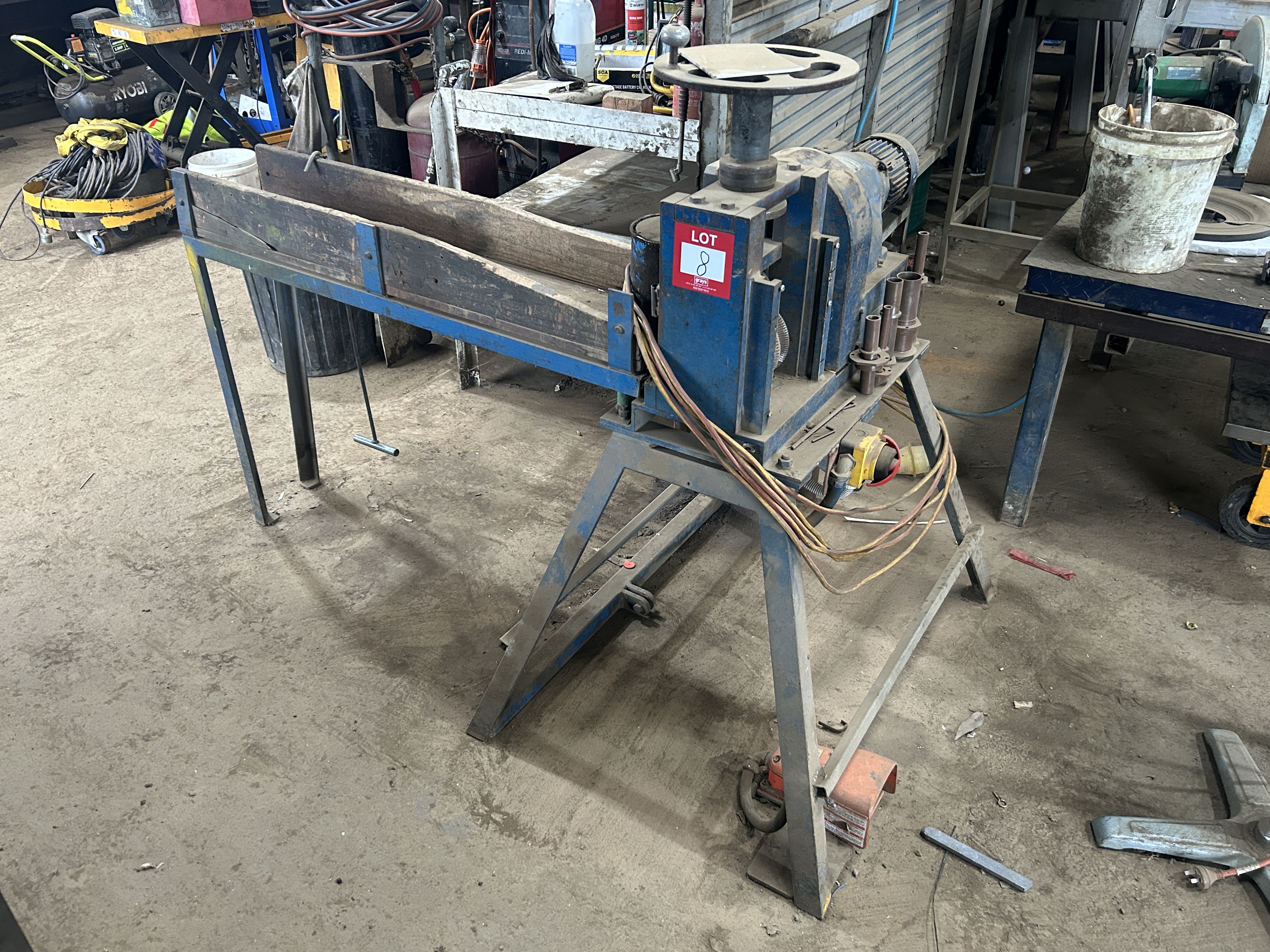 8 · Wire Stripper