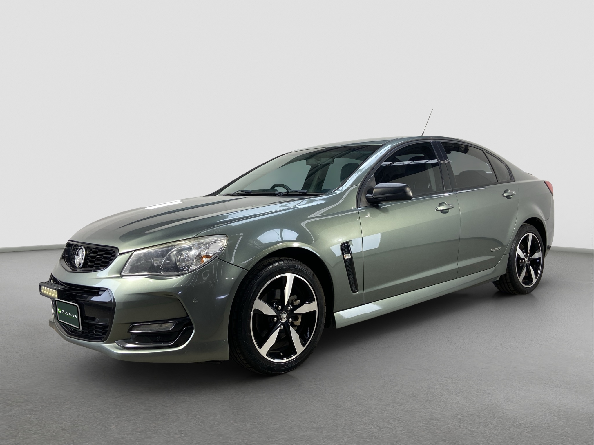 2016 Holden Commodore SV6 Black Sedan Petrol (Auto)