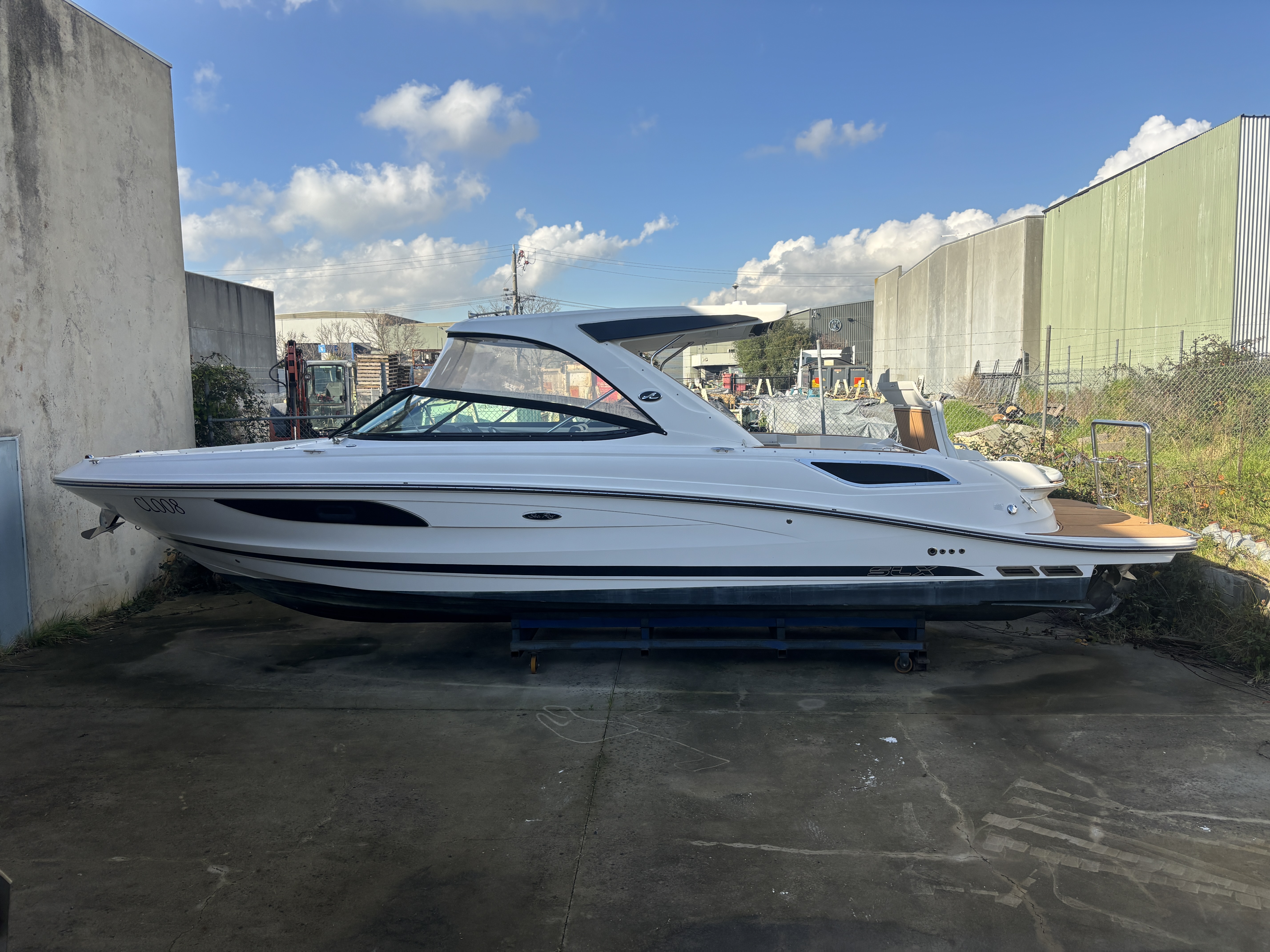1 · 2014 Sea Ray 350SLX ***Submerged***