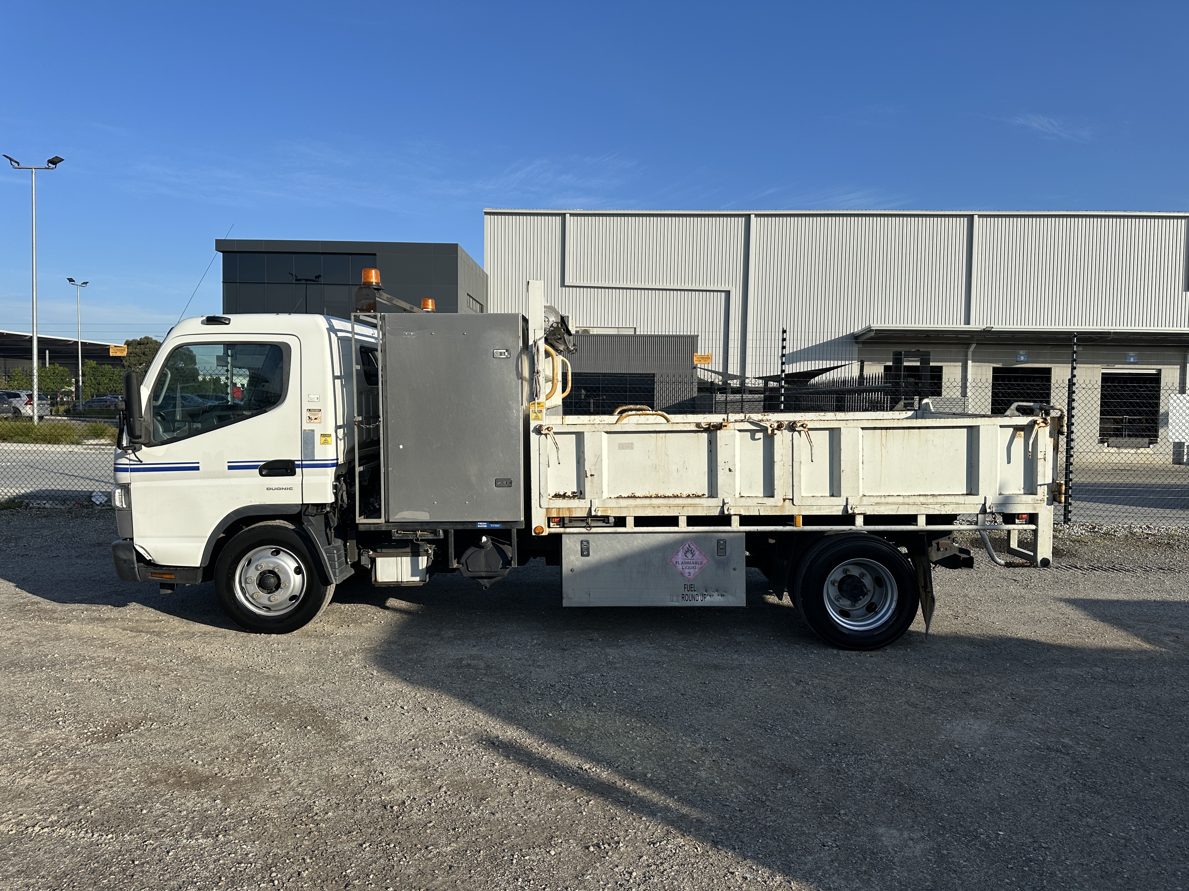 2015 Mitsubishi Fuso Canter 815 4x2 Tipper (Council Asset)