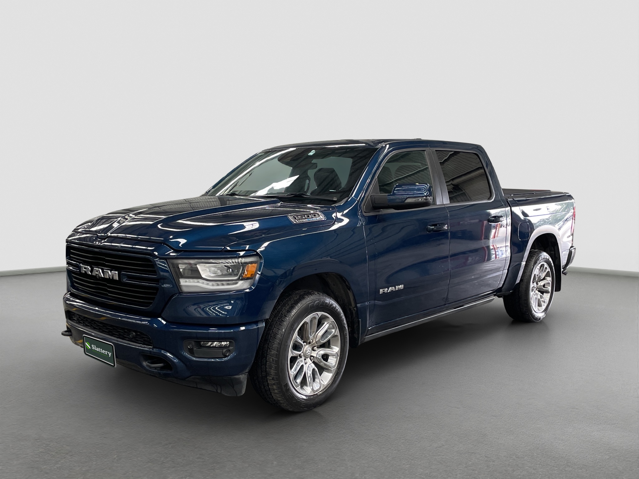 2023 RAM 1500 Laramie Dual Cab Petrol (Auto)