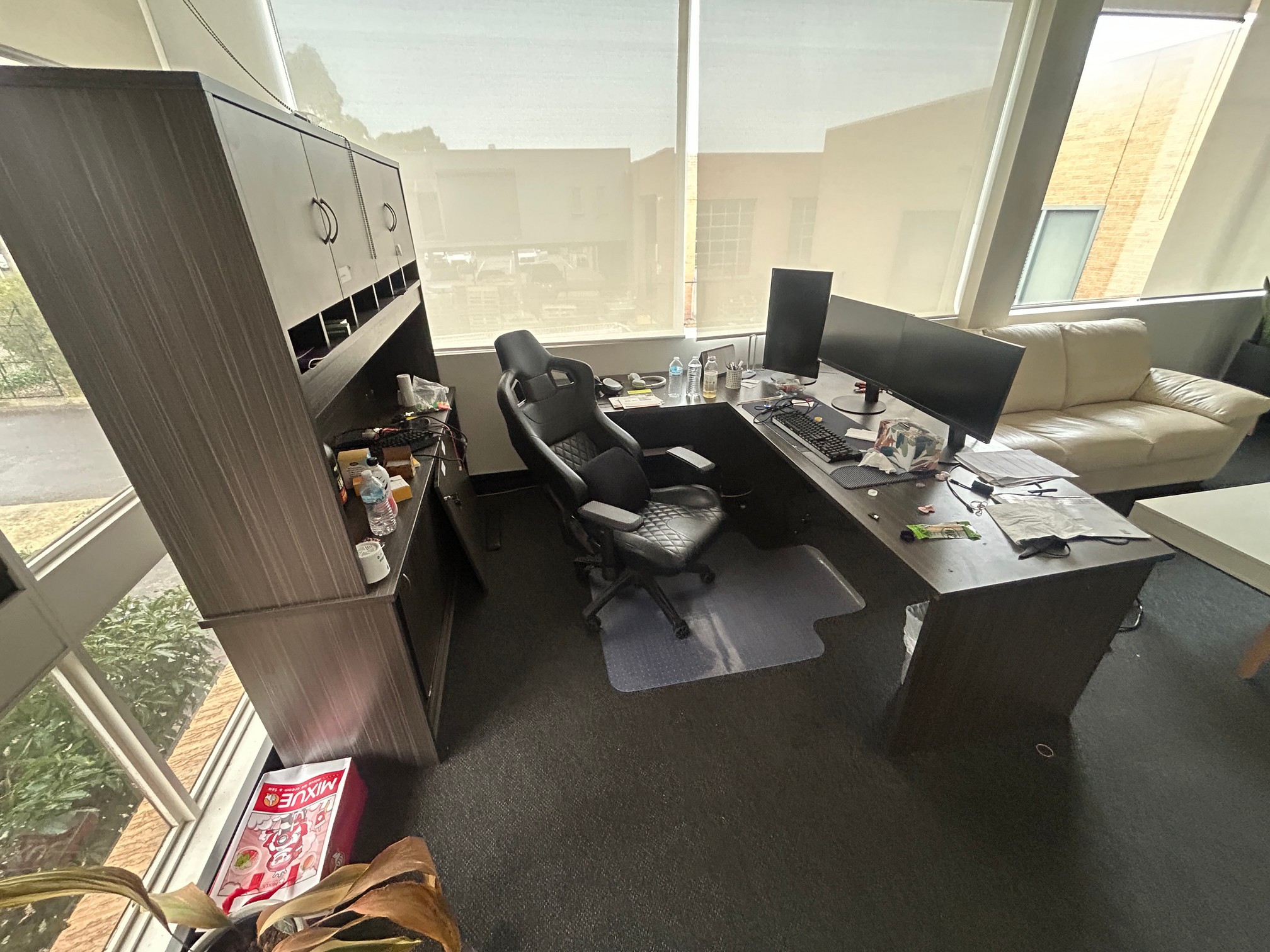 Contents Of Office Room
