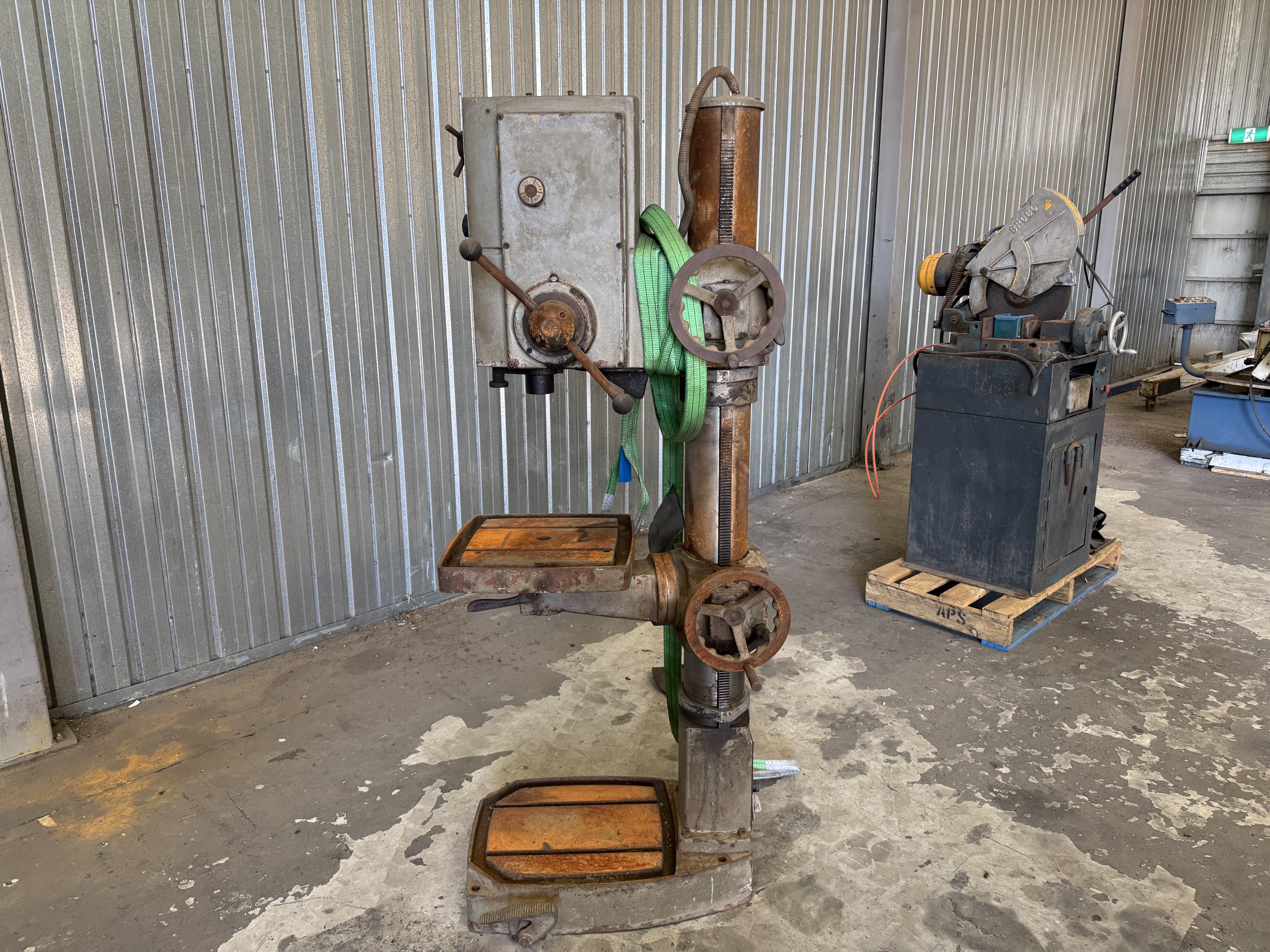 12 · Pedestal Drill
