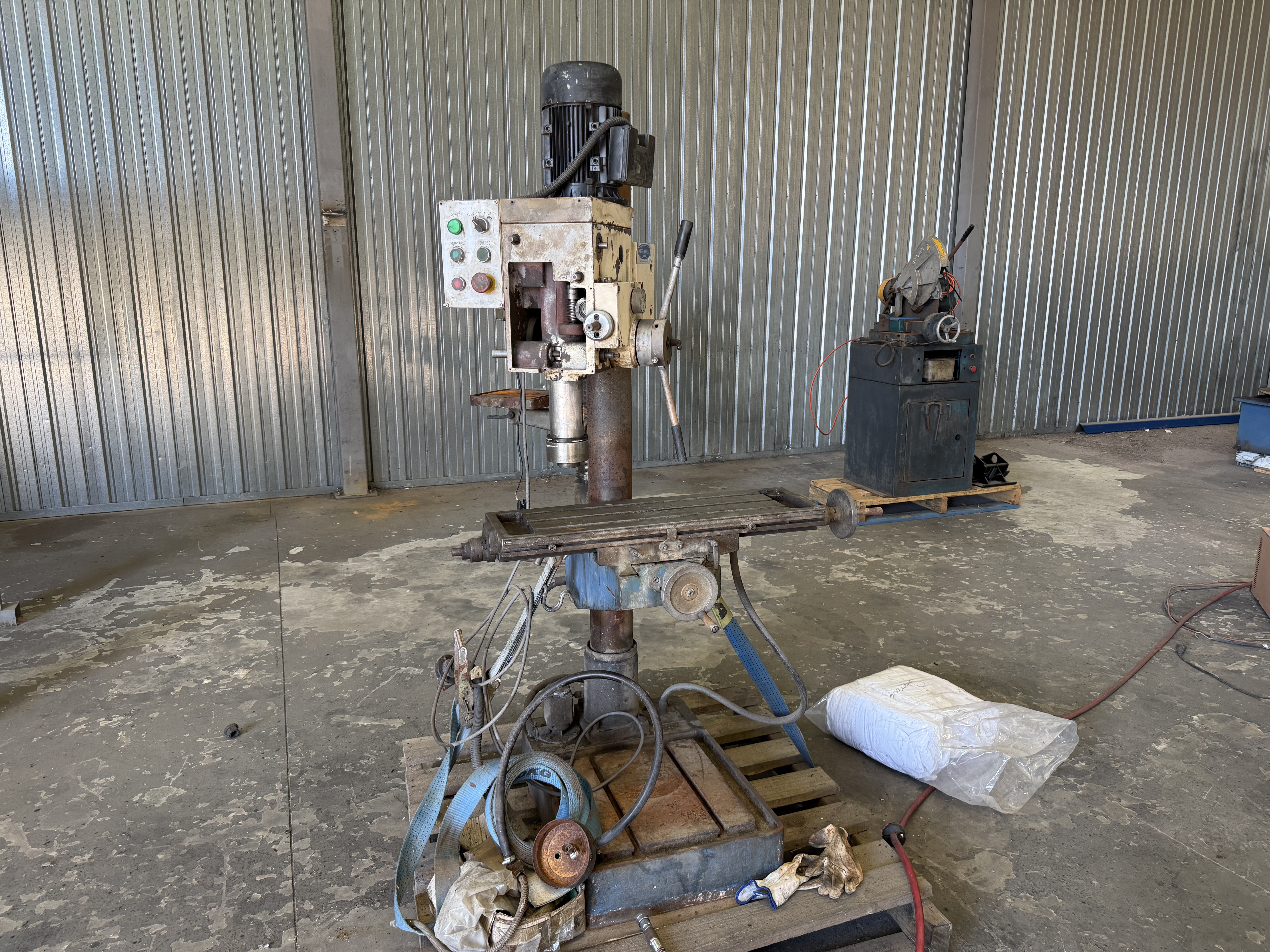 Milling Machine 415V