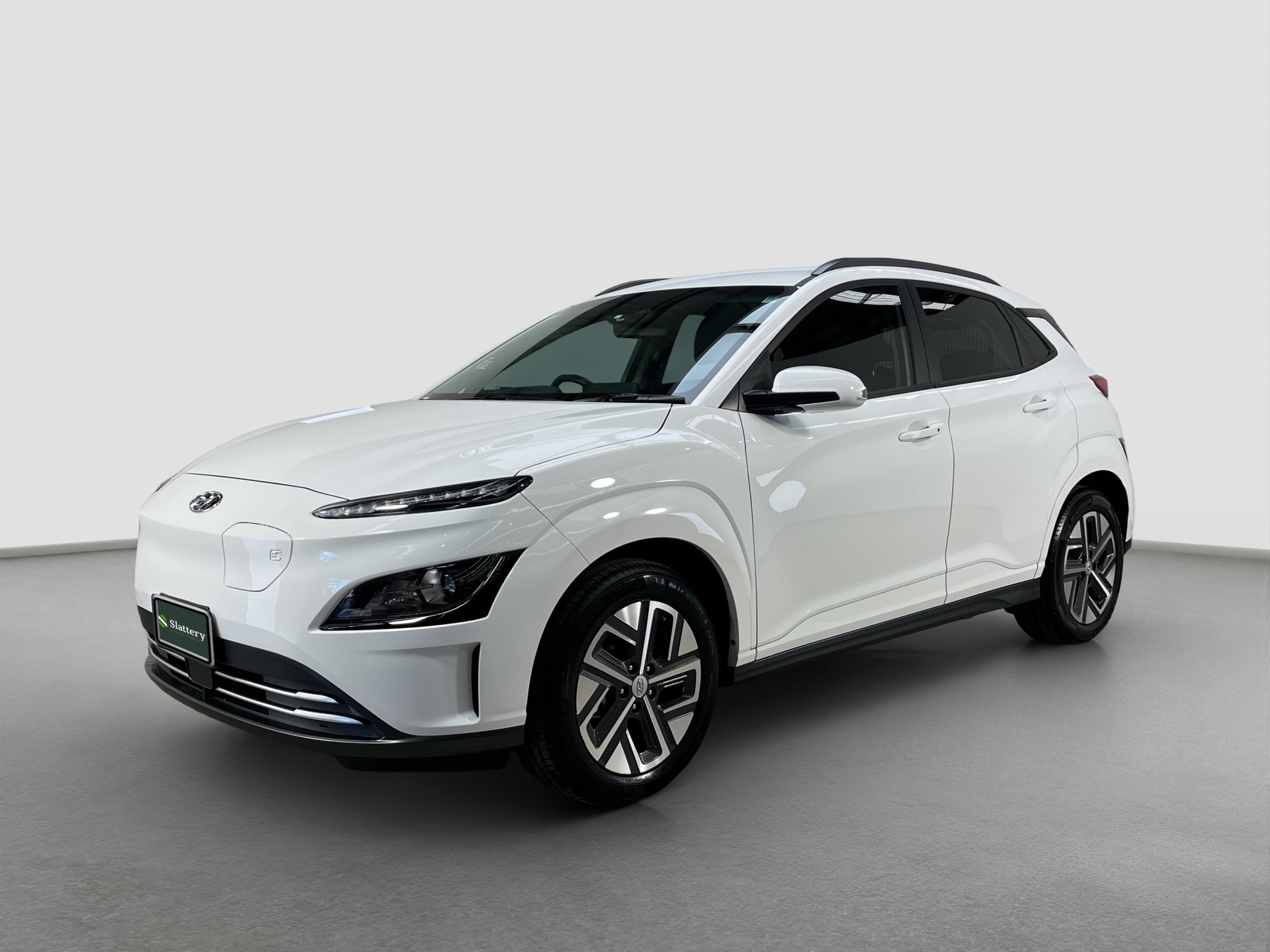 4 · 2023 Hyundai Kona Elite Electric SUV (Ex Lease)