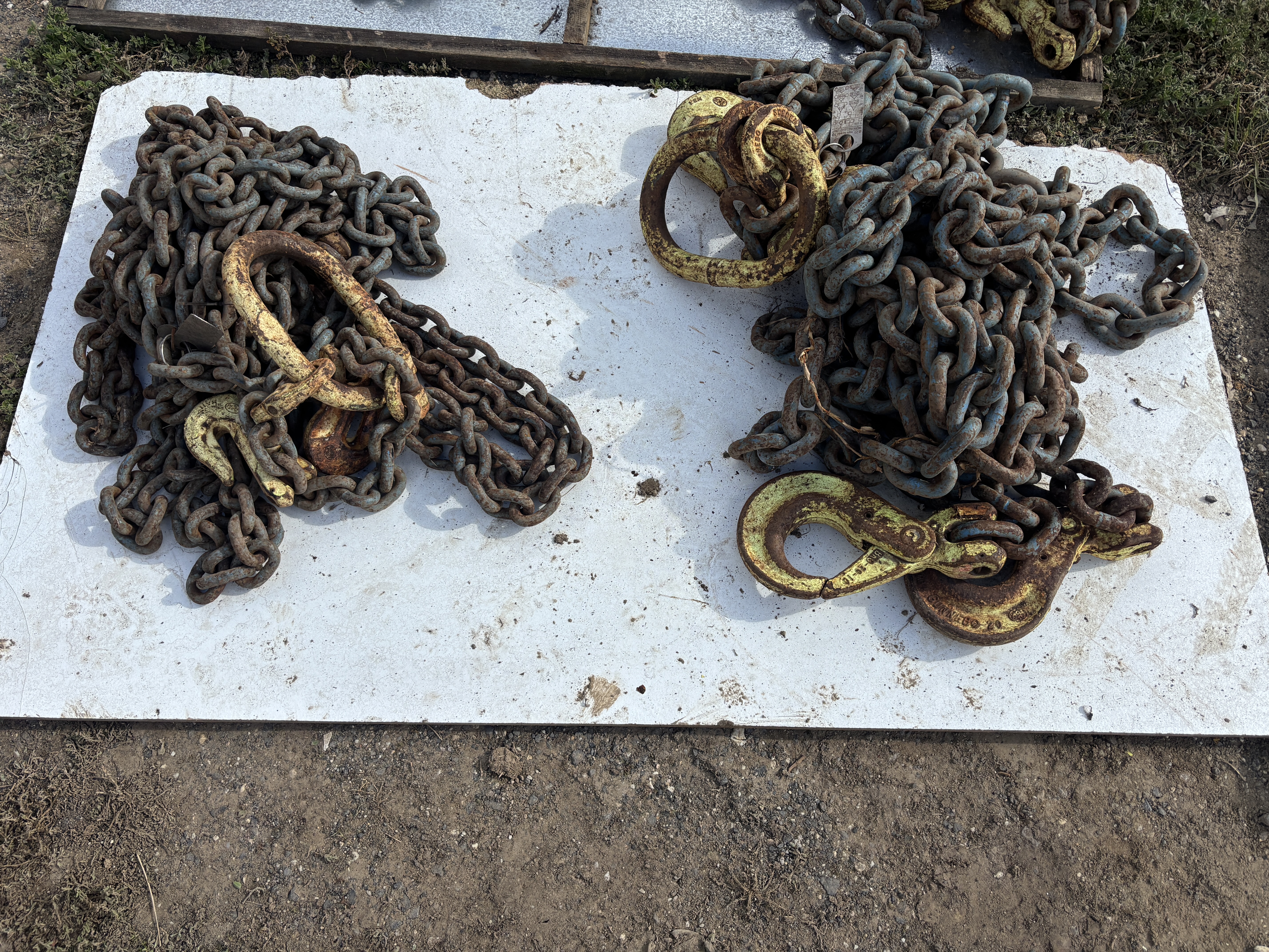 2 X Large Lifting Chains