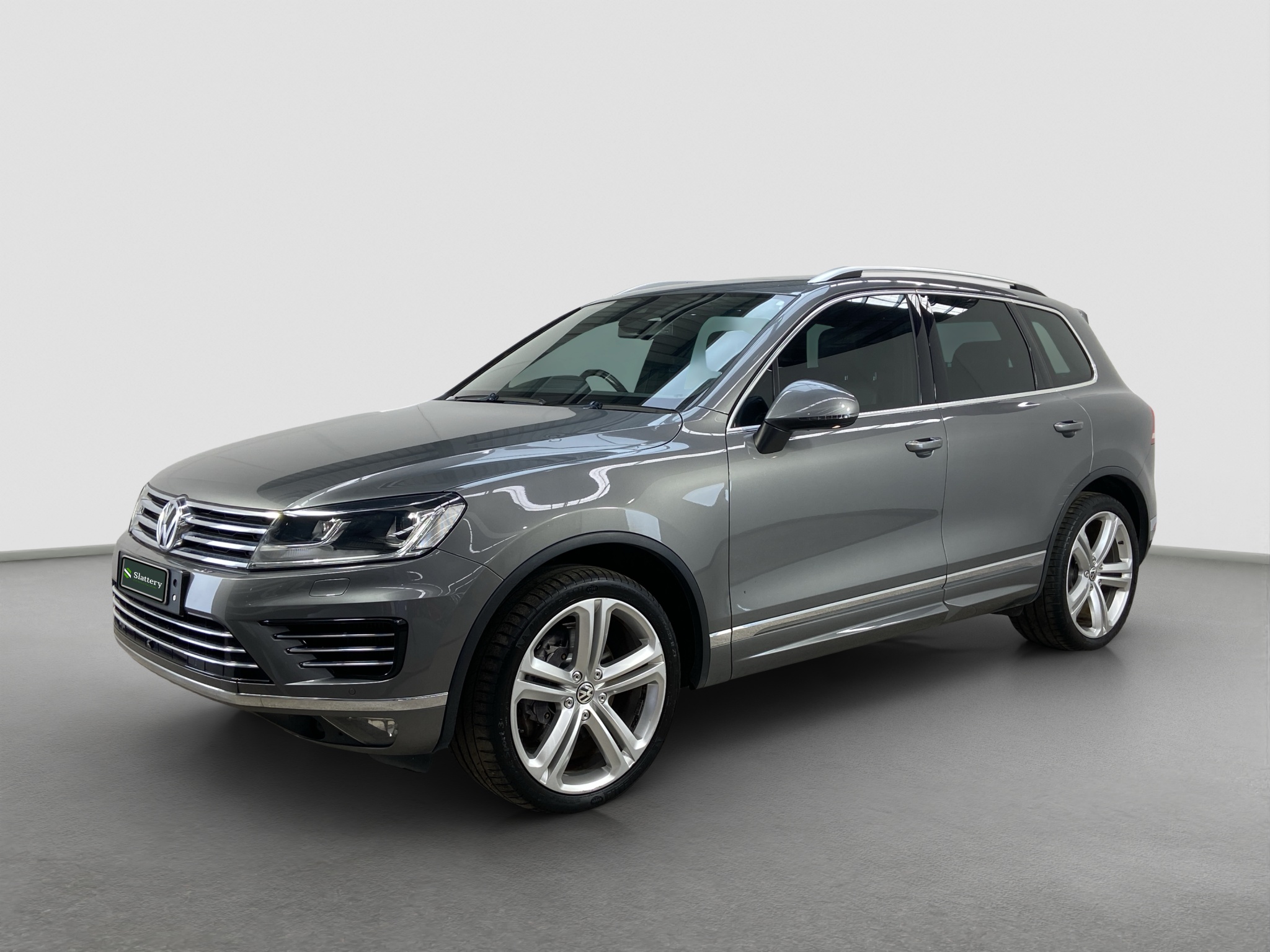 11 · 2016 Volkswagen Touareg AWD R-Line SUV T/Diesel (Auto)