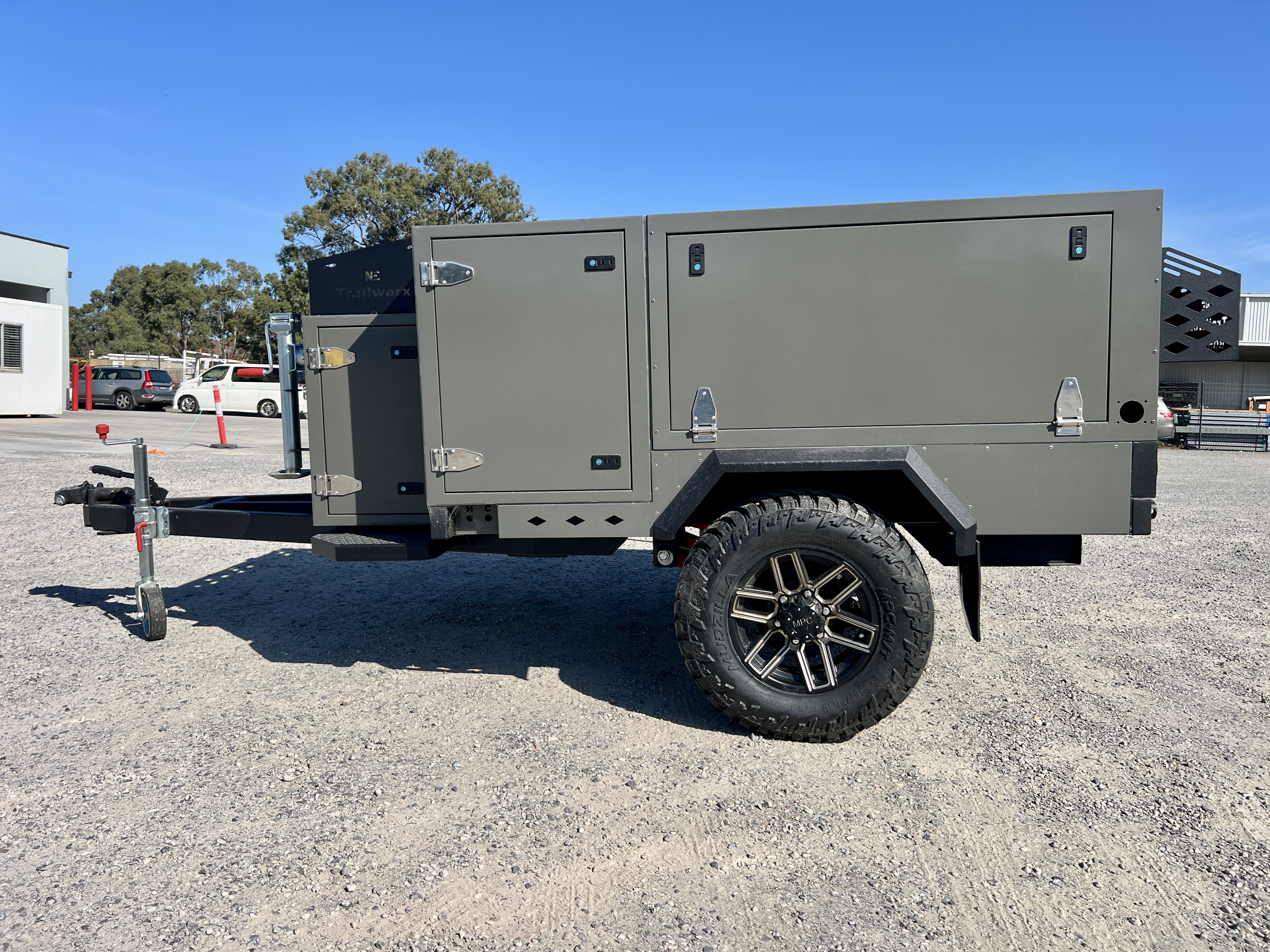 Network Engineering Bonza XL NE Trailworx Single-Axle Camper Trailer