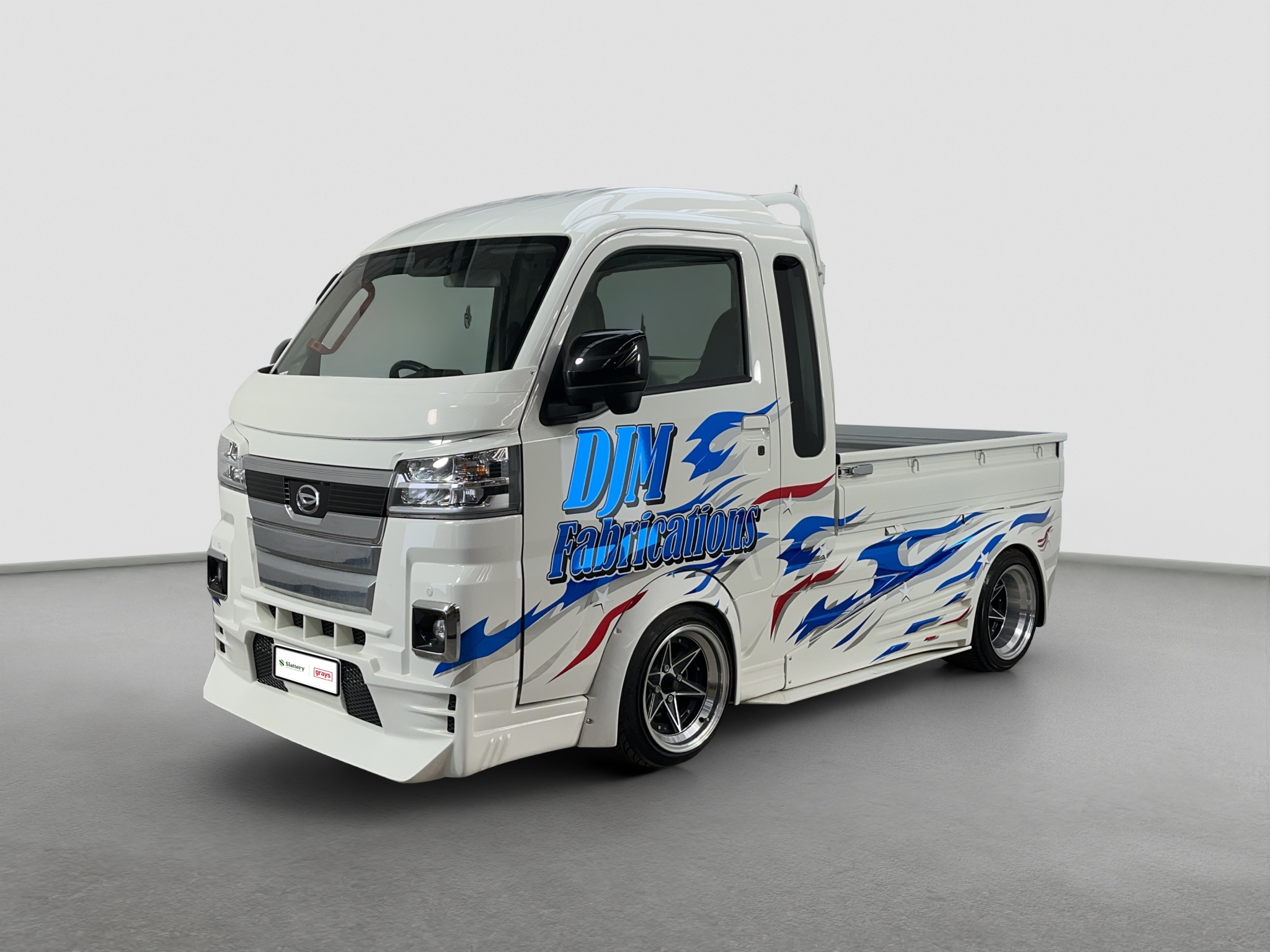 3 · 2024 Daihatsu Hi-Jet Jumbo