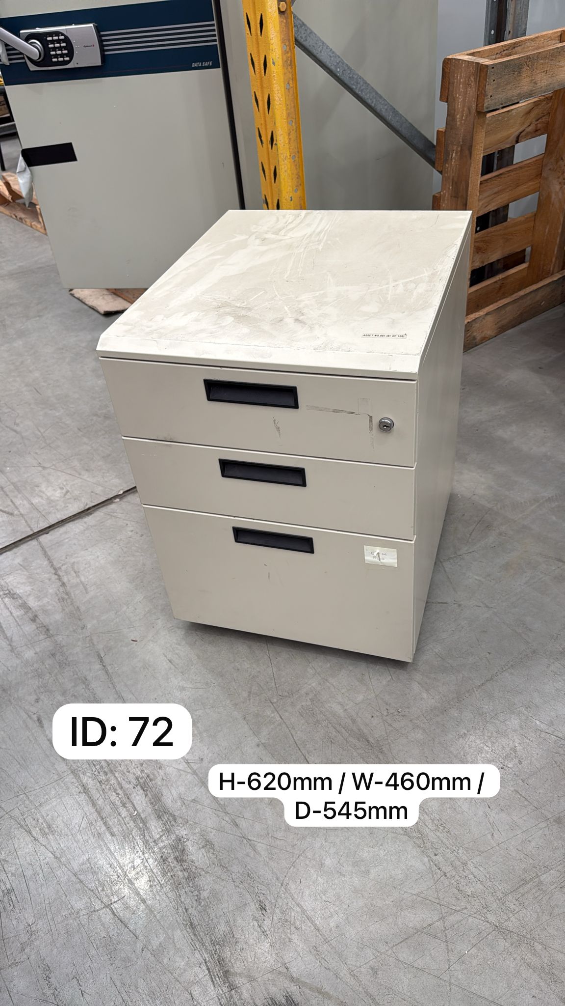 Beige Steel 3-Drawer Mobile Desk Pedestal Lockable Castor Mounted H620 x W460 x D545mm