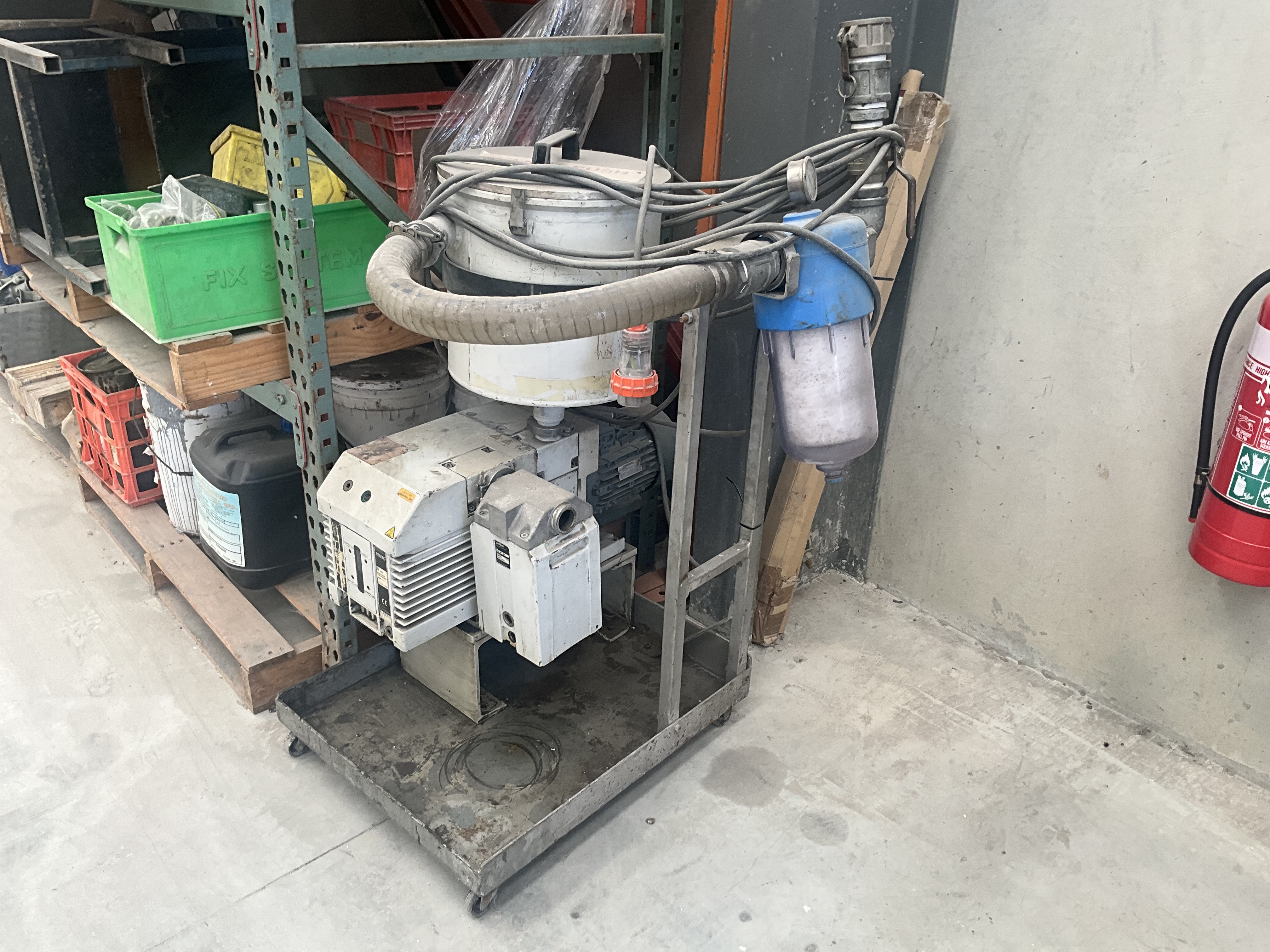 Vacuum Mixing Unit