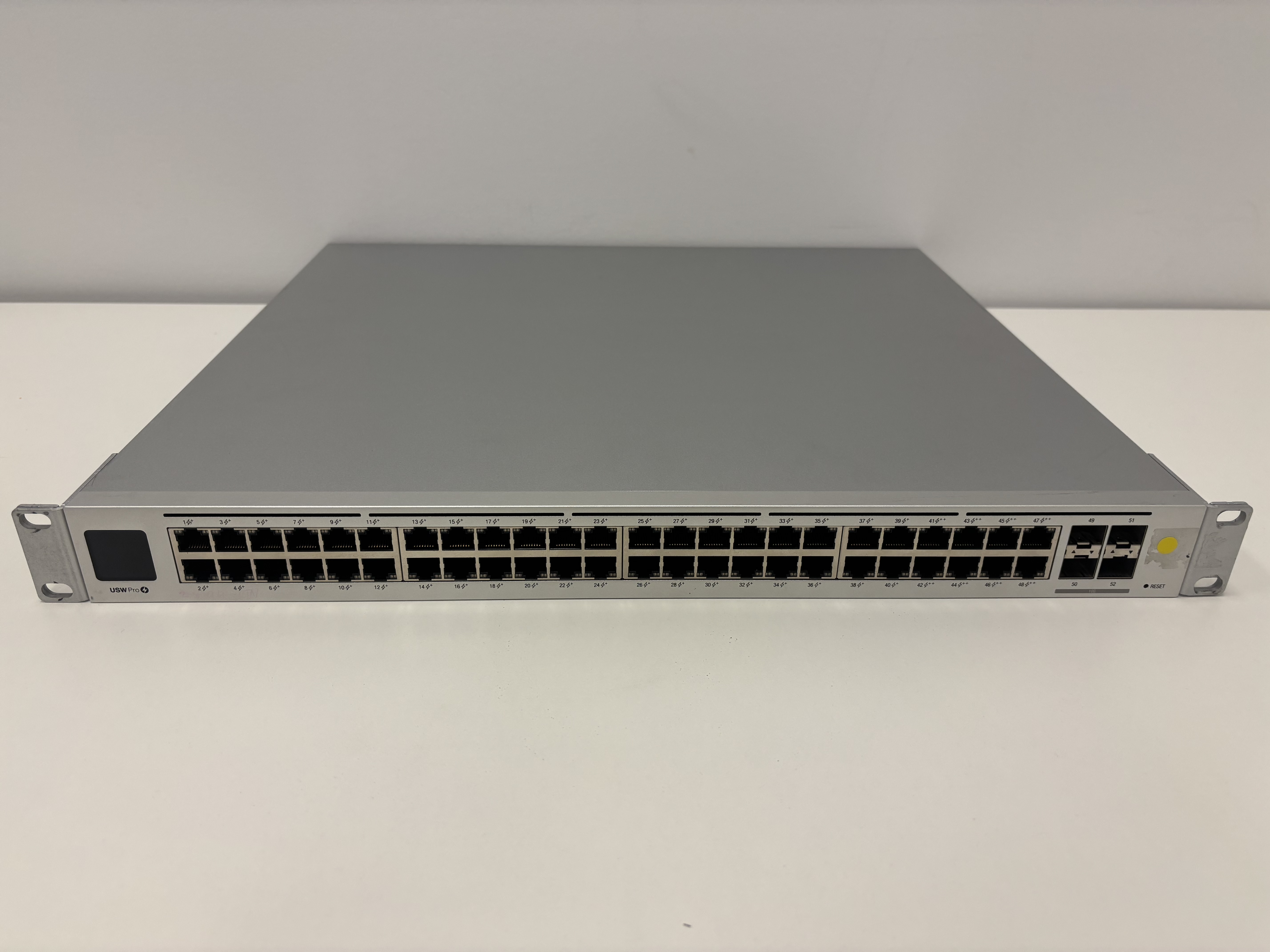Ubiquiti UniFi USW-Pro-48-PoE Network Switch