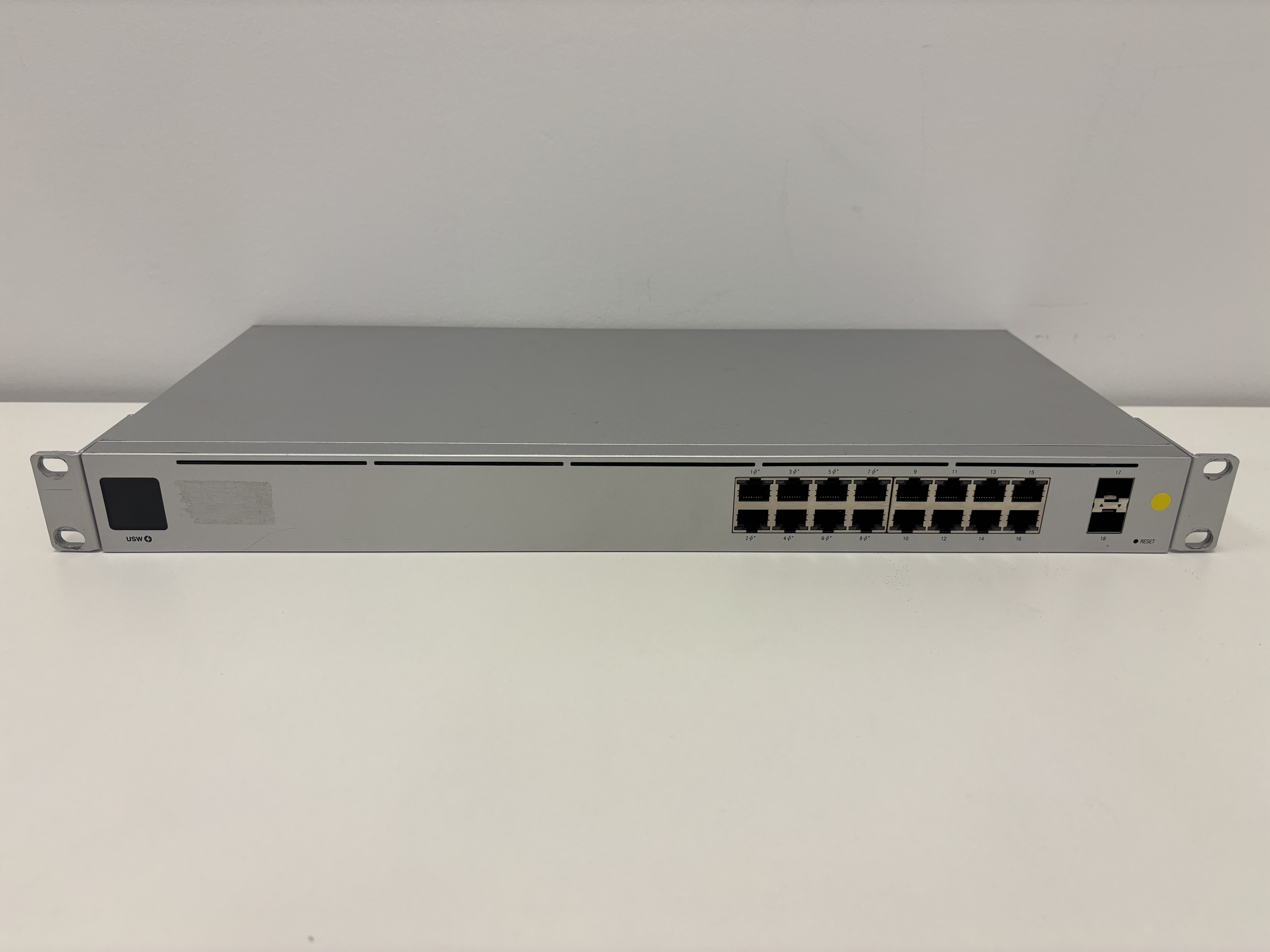 Ubiquiti UniFi USW-16-PoE Network Switch