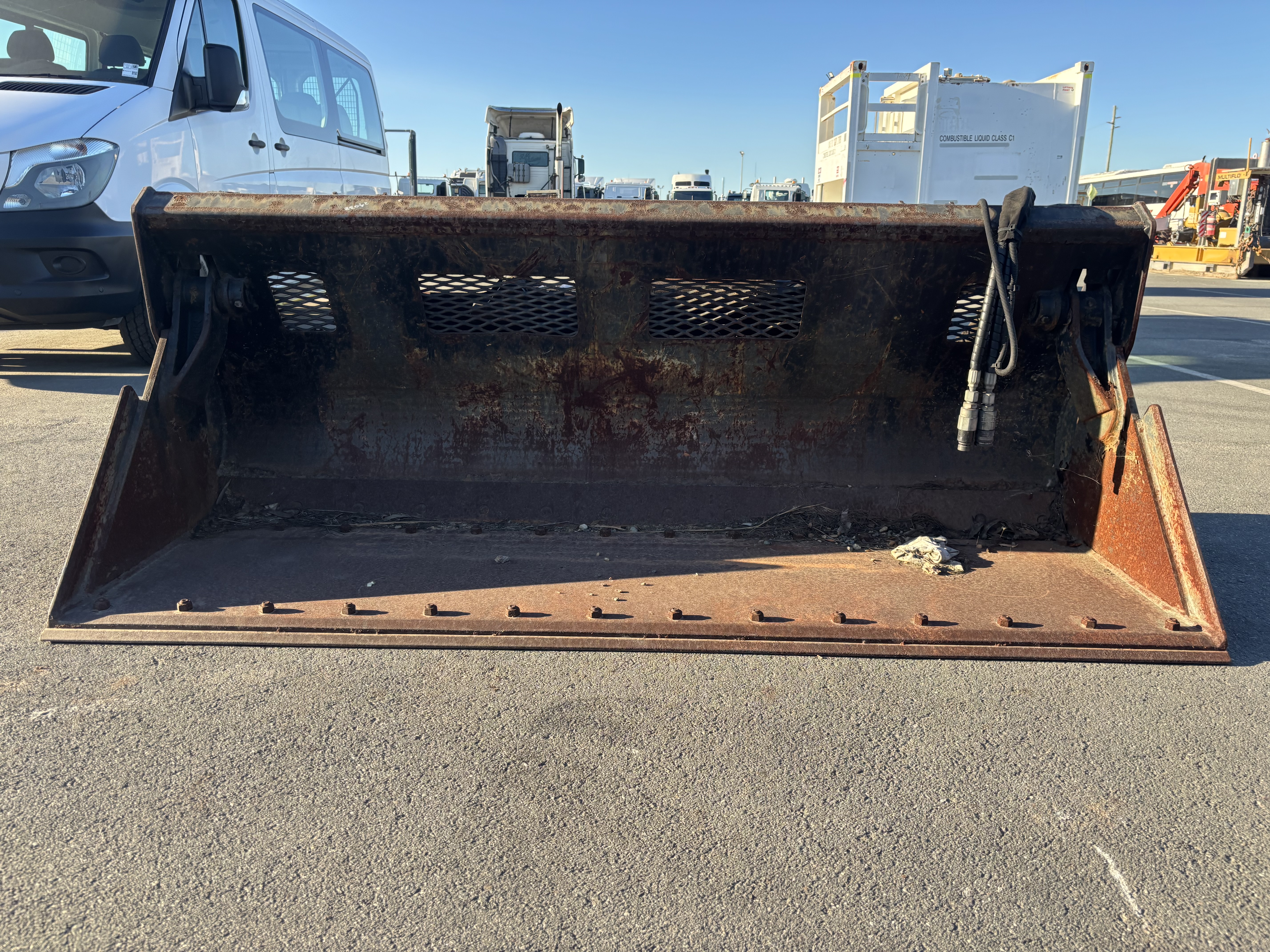 Norm 2100mm 4-In-1 Bucket (Suit Skid Steer)