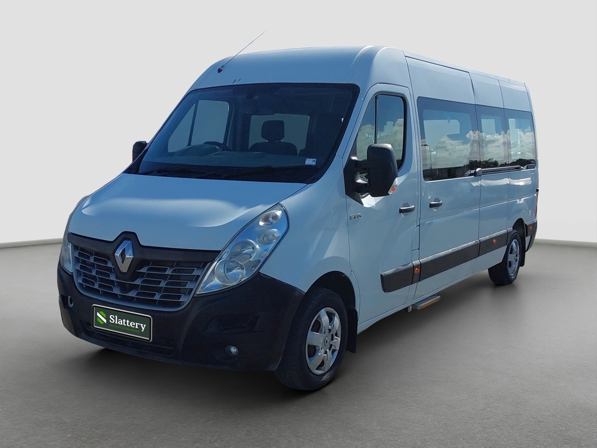 16 · 2017 Renault Master  Diesel