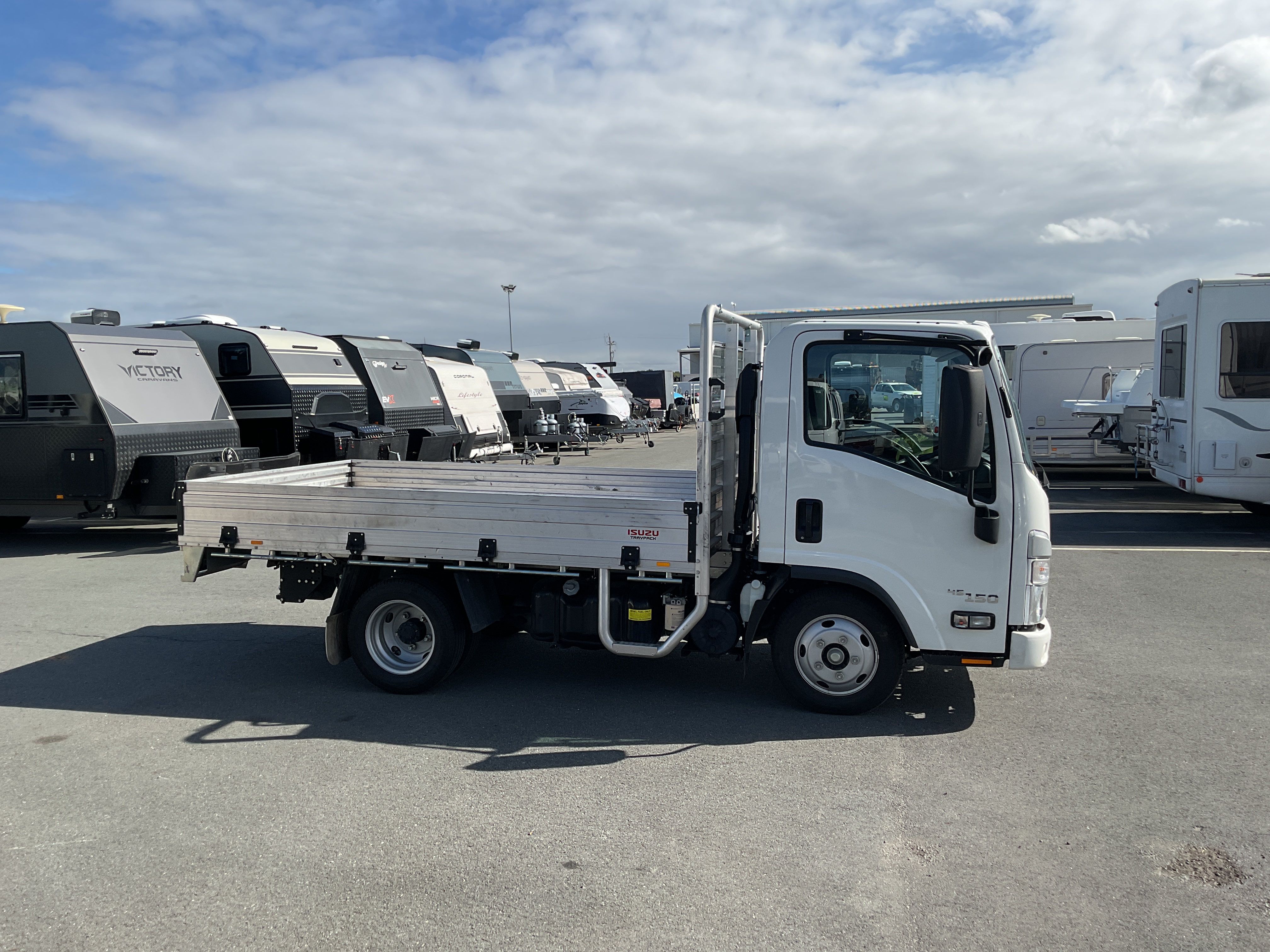 2025 Isuzu NLR 45-150 4x2 Tray Truck