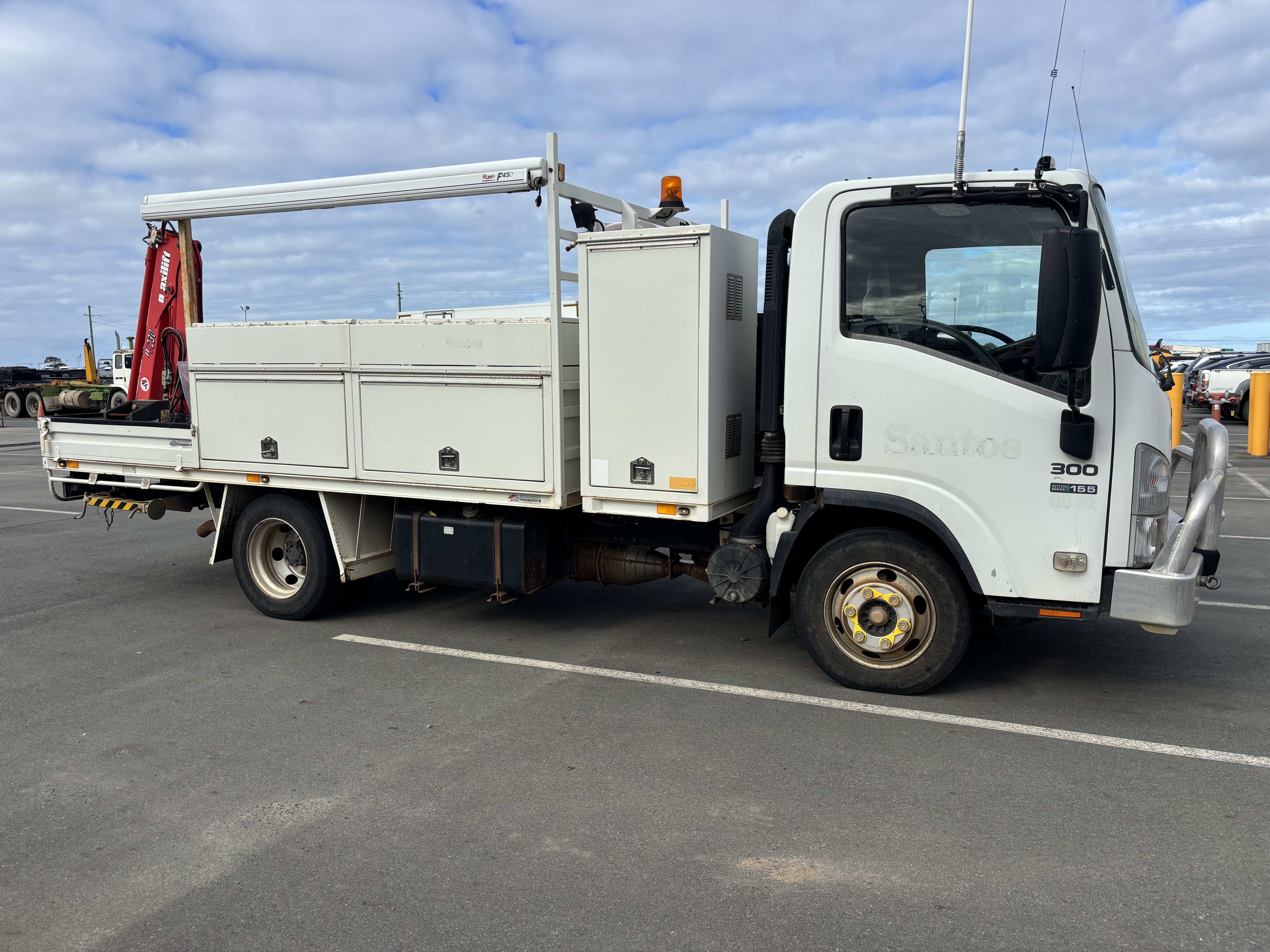 2 · 2011 Isuzu NPR 4x2 Service Truck (Ex Corporate)