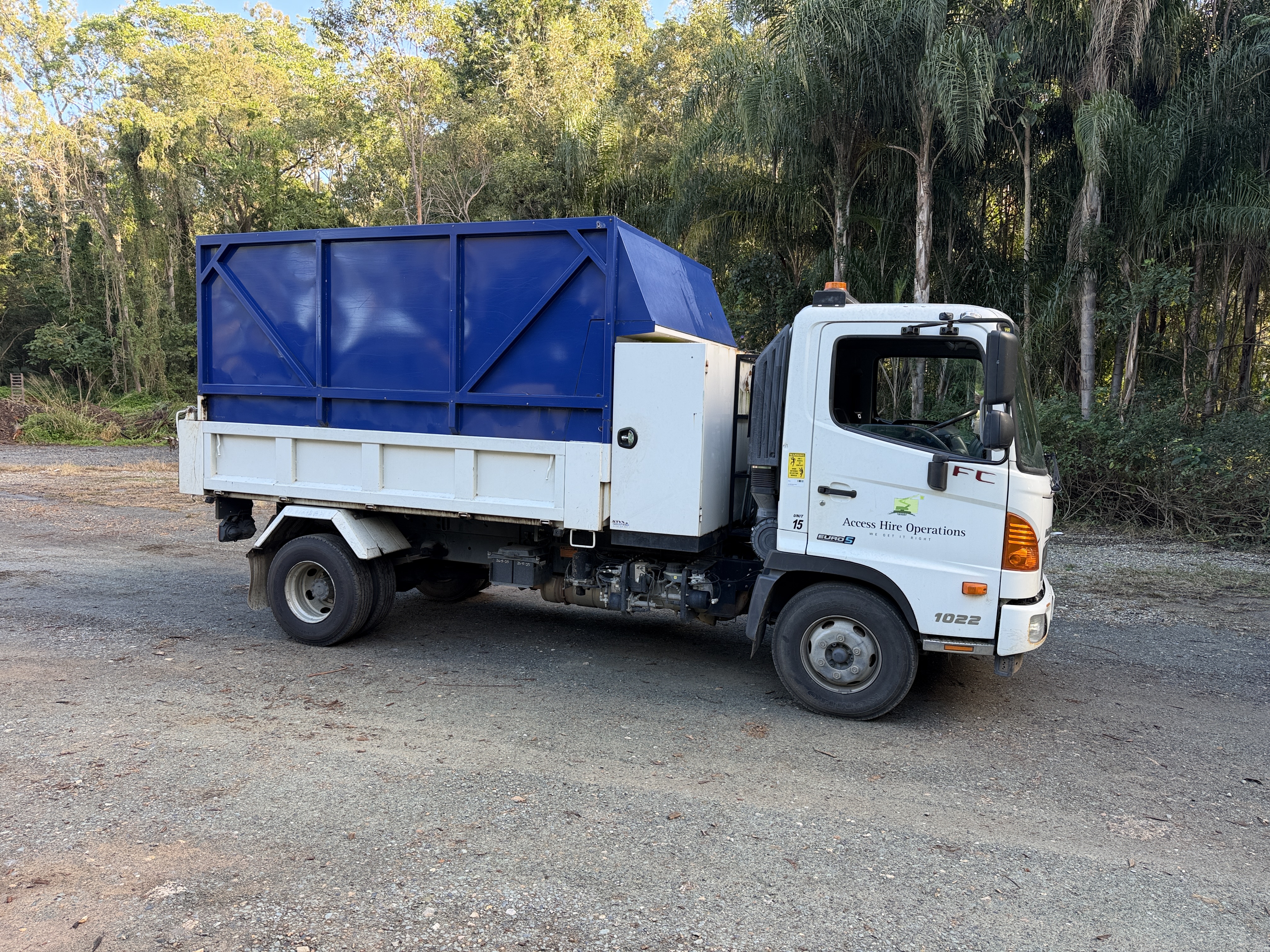 13 · 2018 Hino FC 500   4x2 Tipper